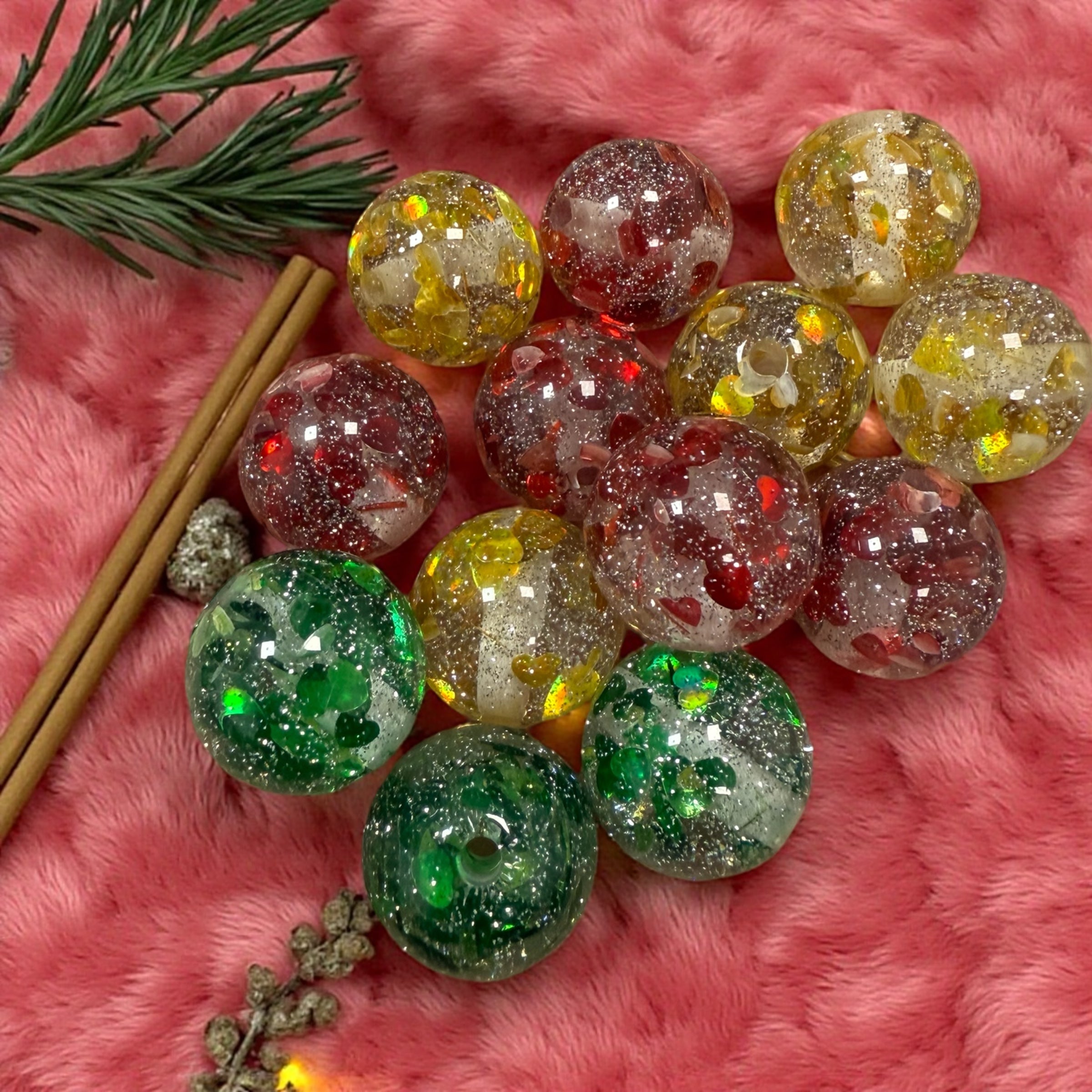 16mm High Glitter Christmas Mix Main image
