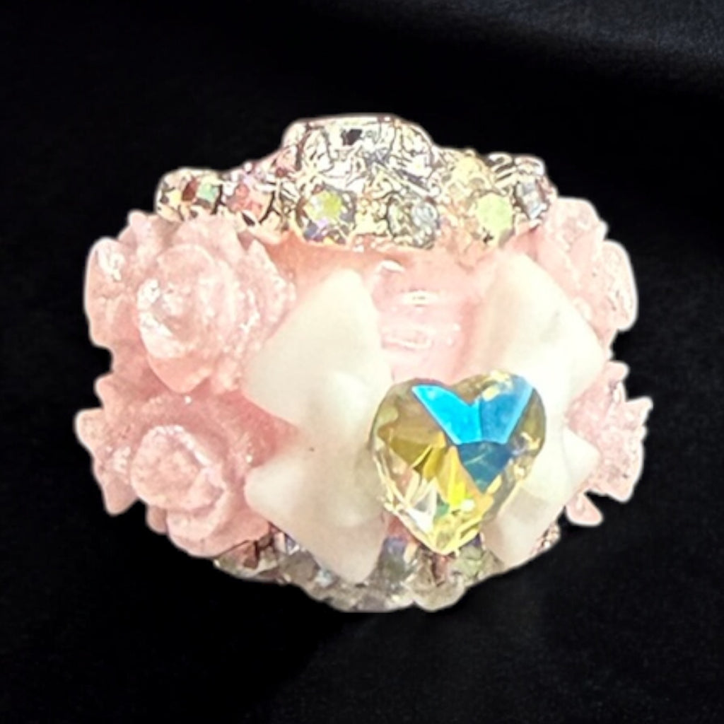 16mm Bow and Roses Fancy Beads-U17