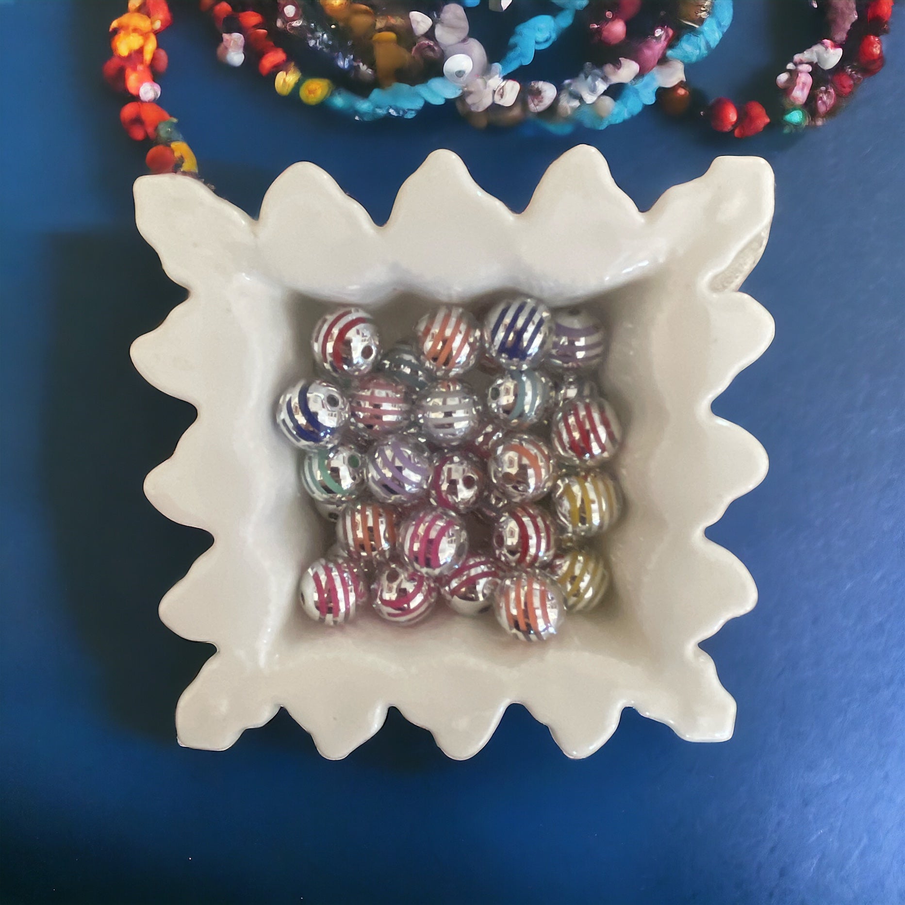 16mm Metalic Stripped Double Layered Beads-J12