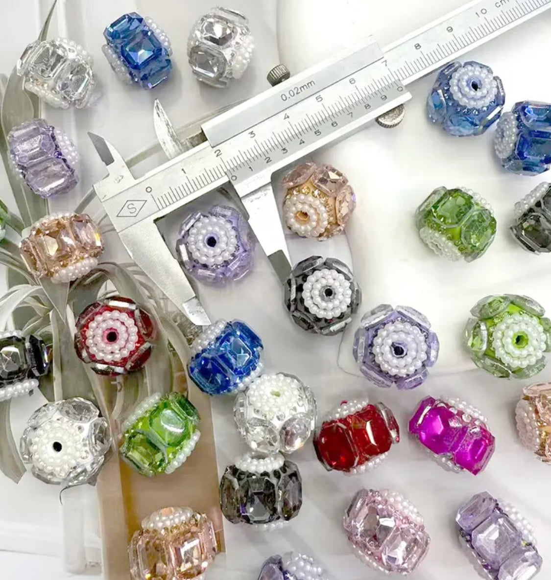 16mm Big Rhinestone Beads-U16