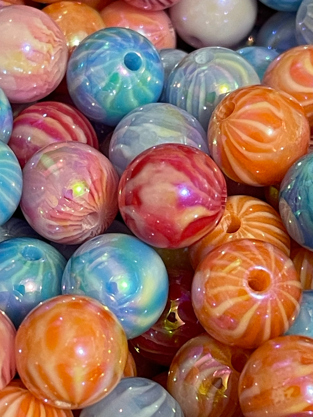 16mm AB White Stripe Swirl Beads Mix-B7