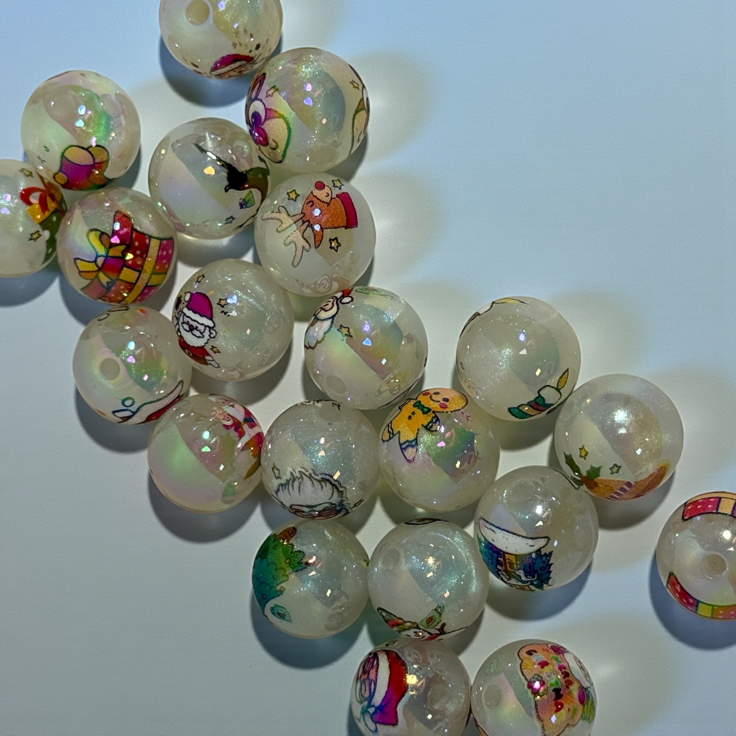 16mm Glow In the Dark Christmas Beads Mix Main image
