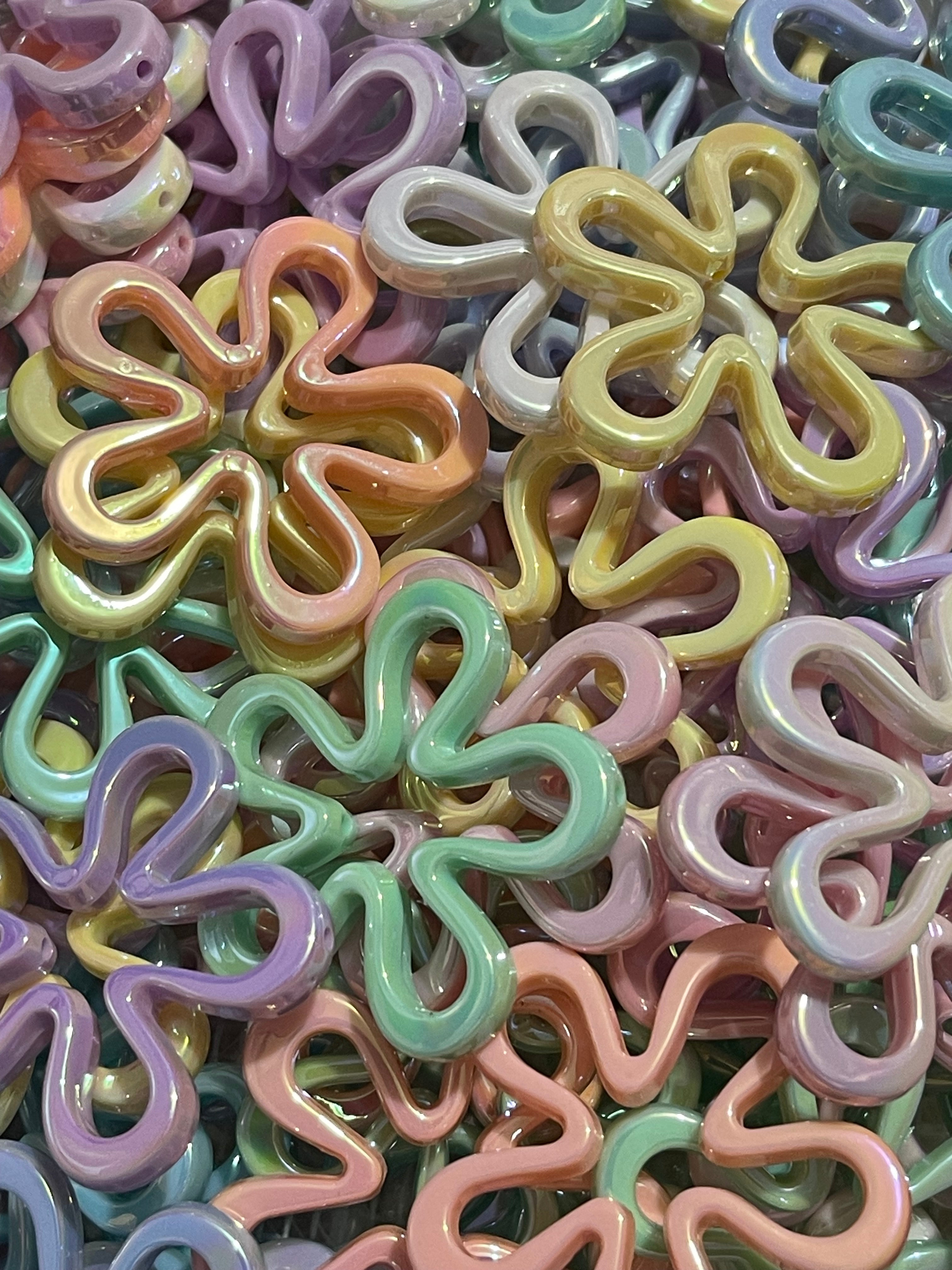 Squiggle Flower Beads Mix Secondary image