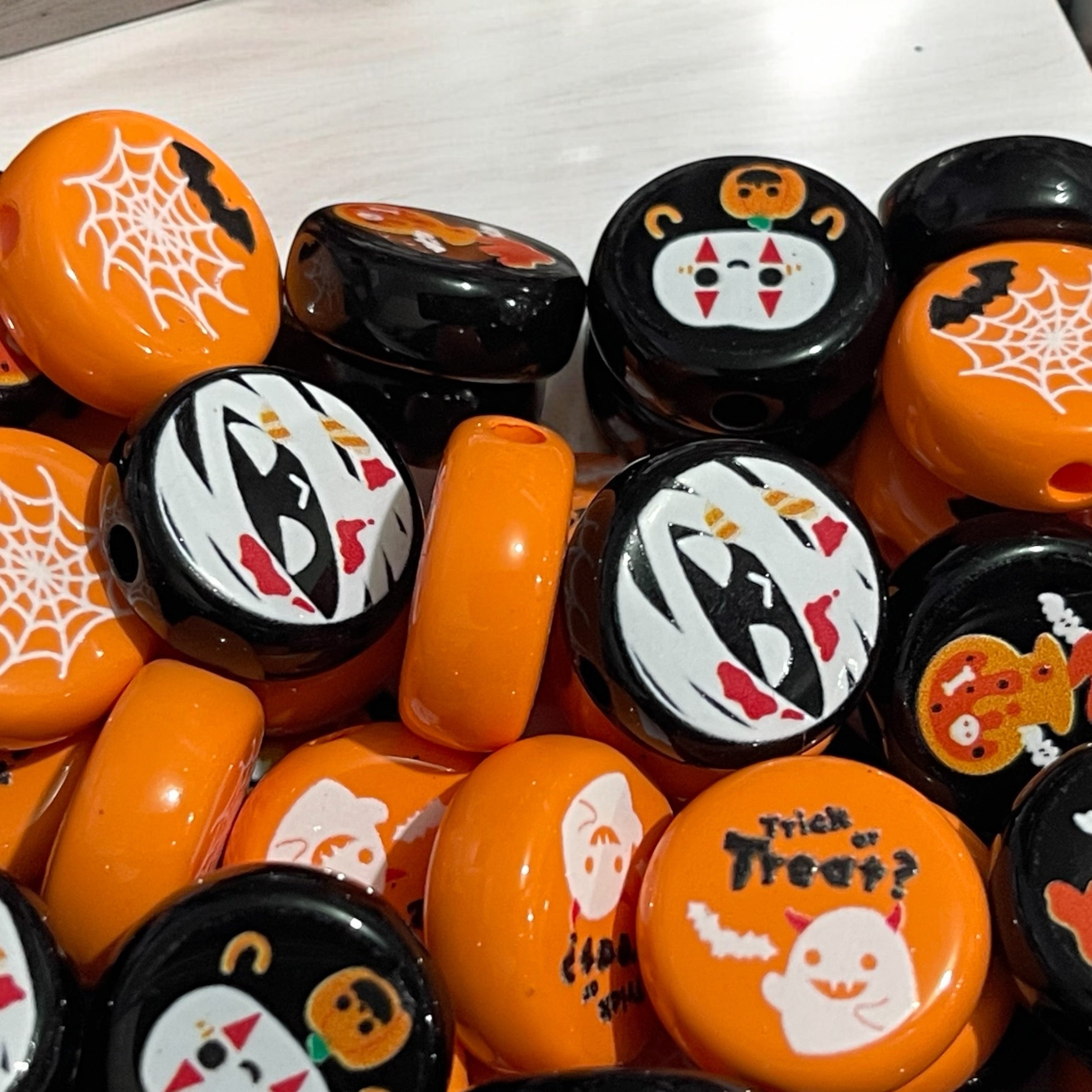 16mm Halloween Print Flat Beads Mix Secondary image