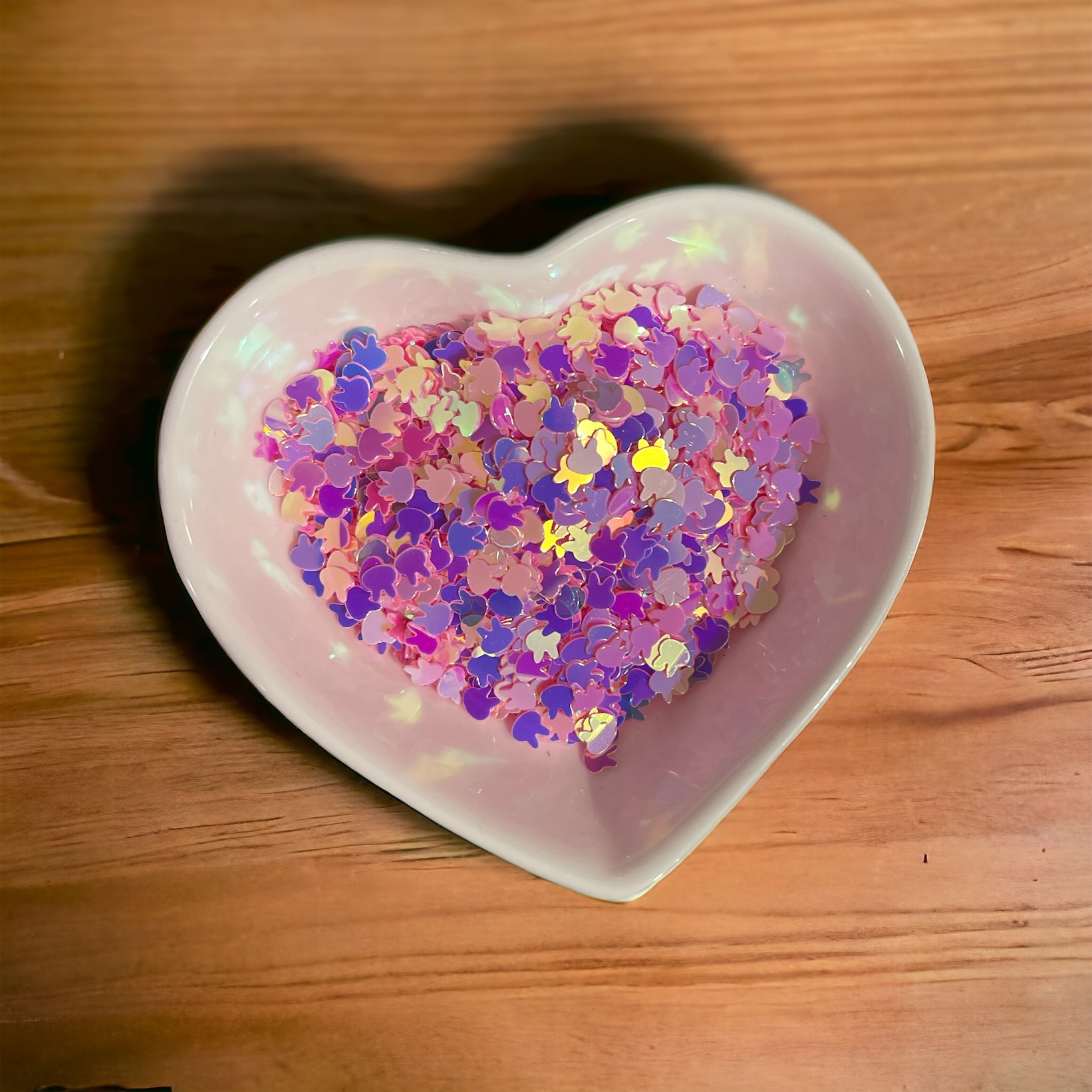 Bunny Shaped Glitter Secondary image