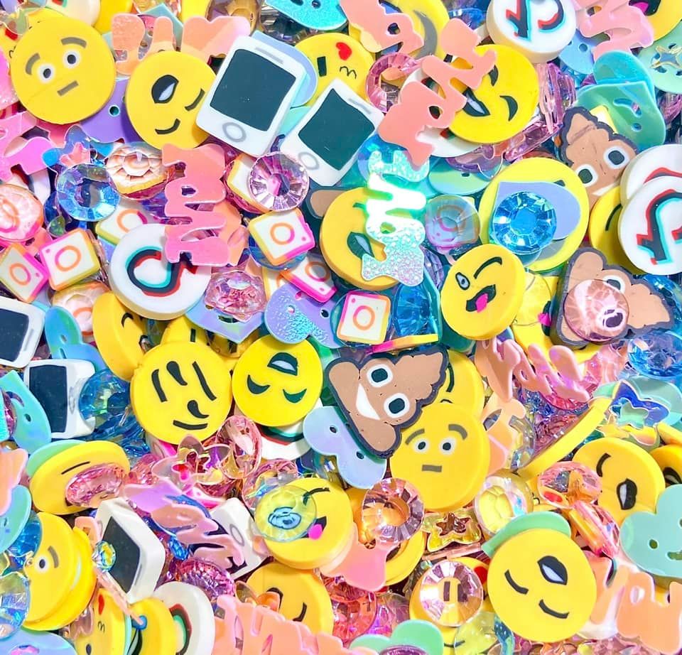 Emojis - ✨️138