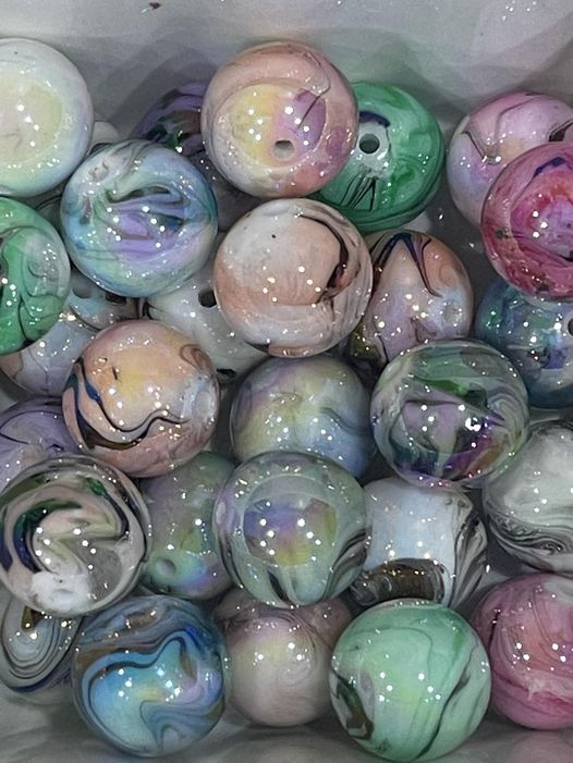 16mm Black Marbled Light Mix Beads-B10 Main image
