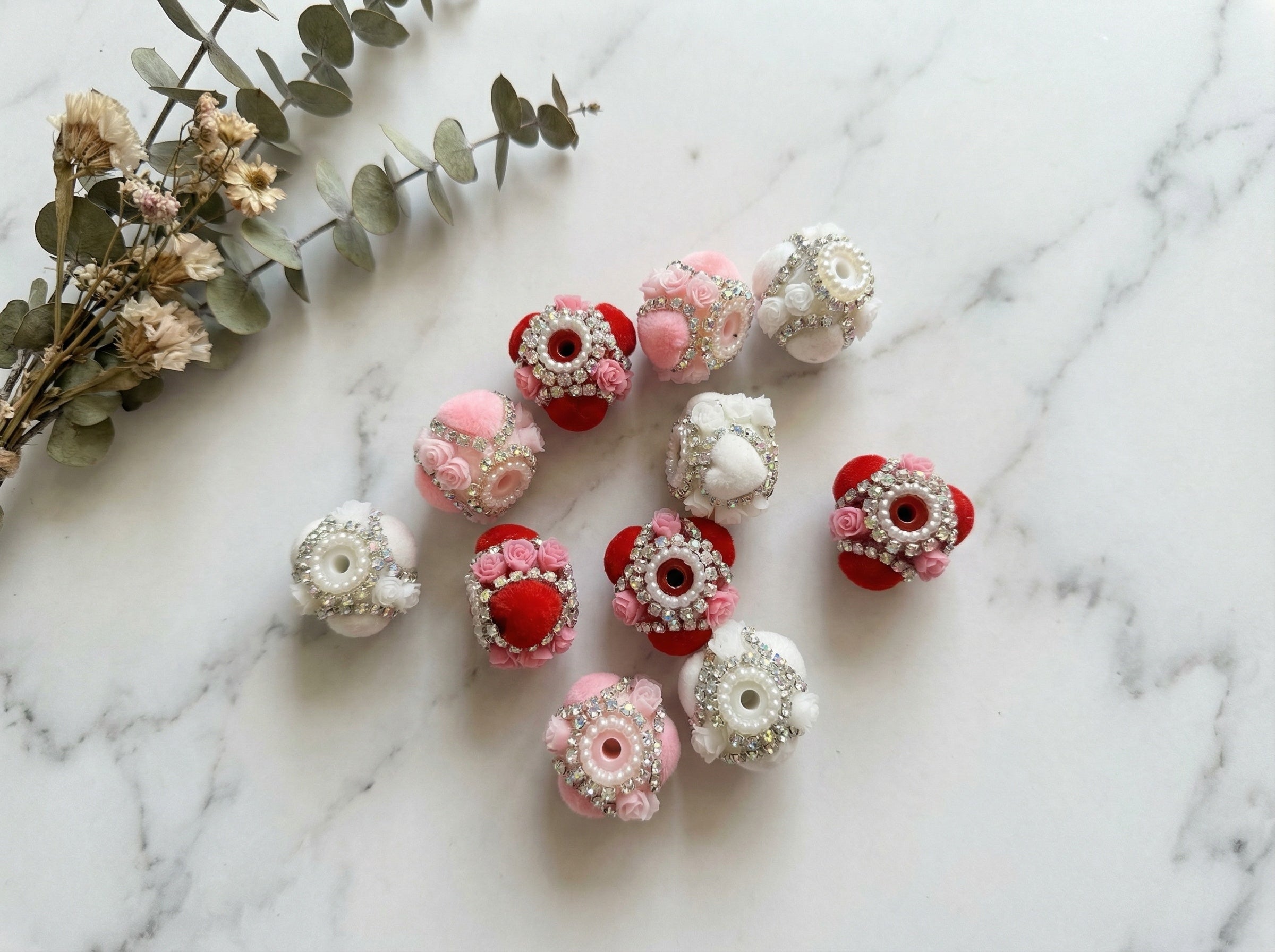 17mm Flocked Hearts and RhinestoneFancy Bead Mix Secondary image