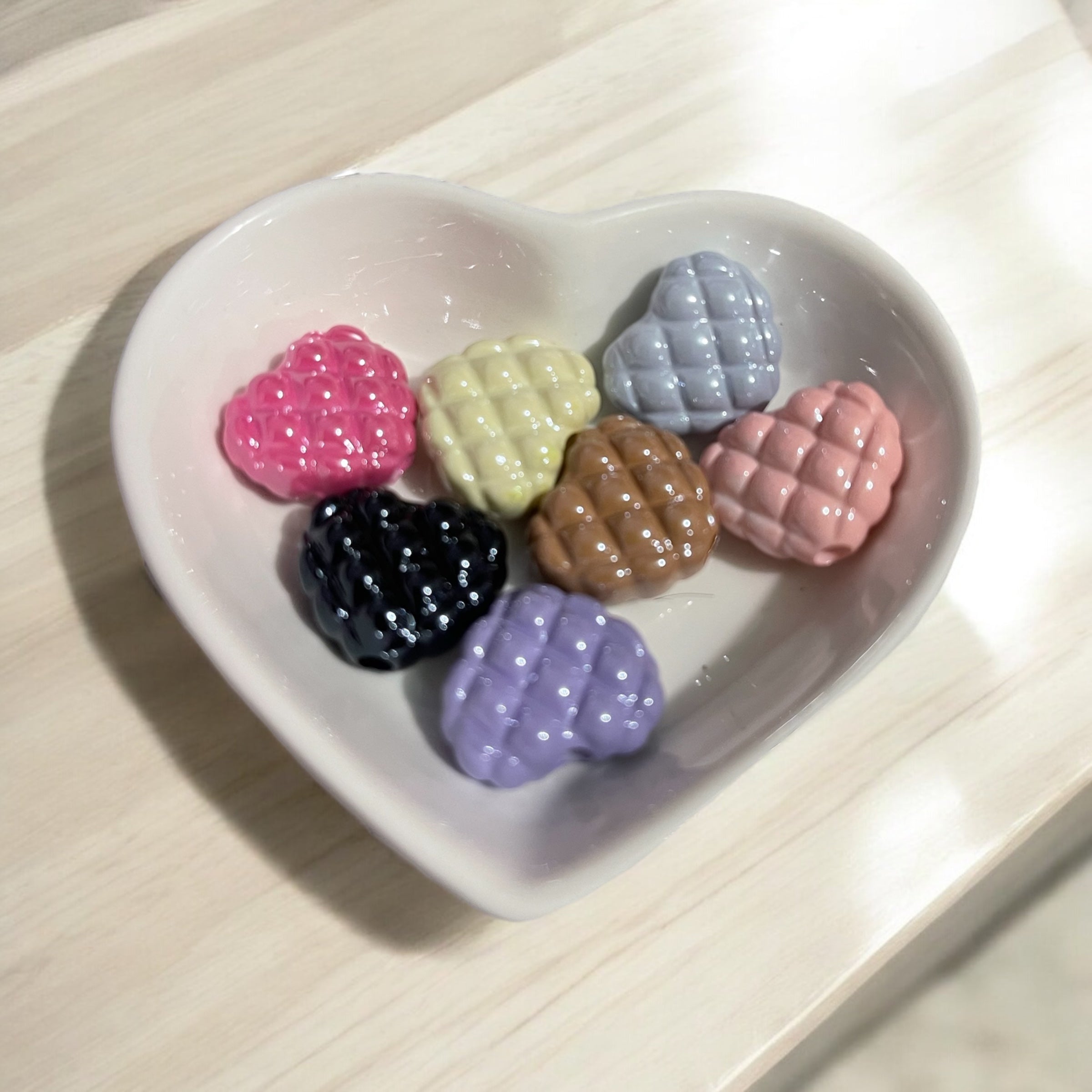 Heart Solid Quilted Clear Beads Mix Secondary image