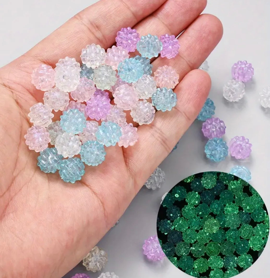 10mm Glitter Spiky light colored Mix Secondary image