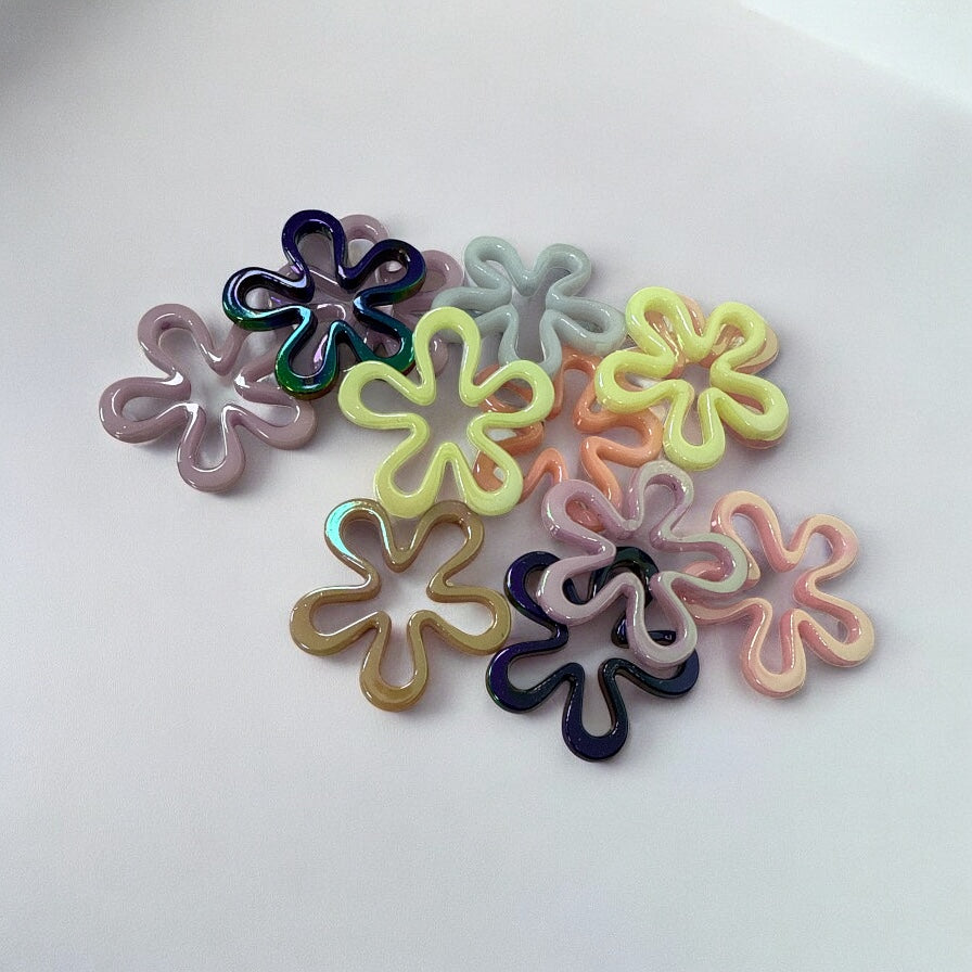 Squiggle Flower Beads Mix Main image