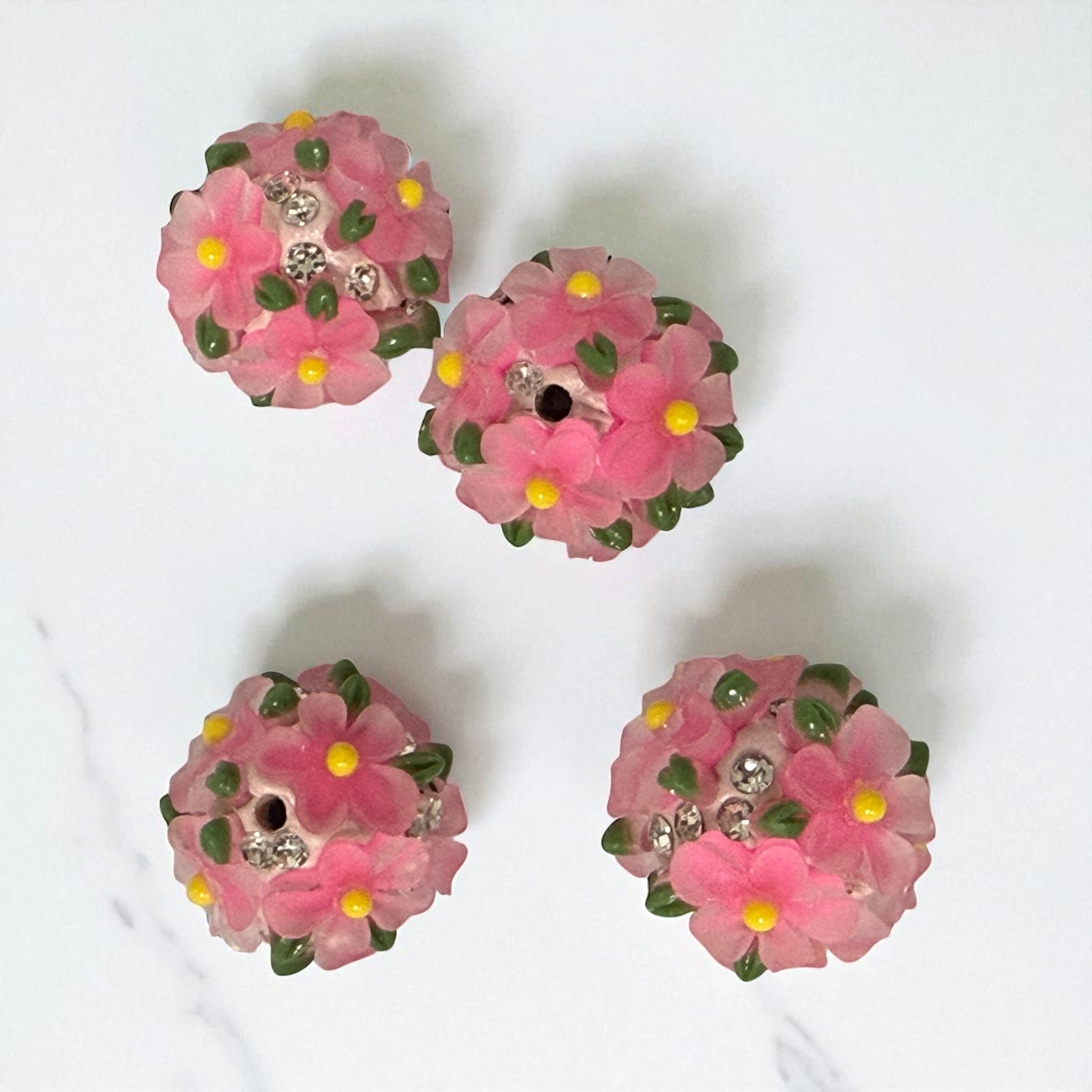 18mm Fancy Clay Daisy and Stone Beads (Clear Brights)