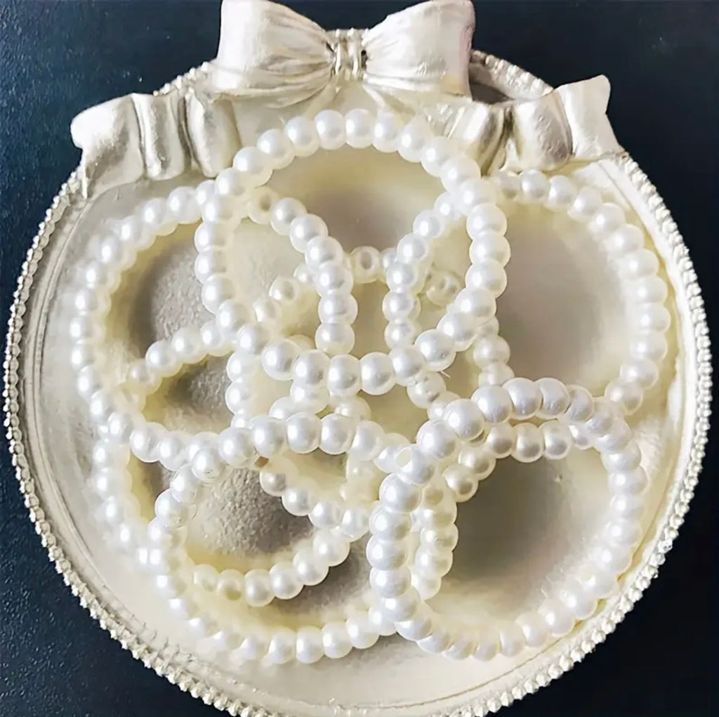 Pearl Circle Frame 10pc