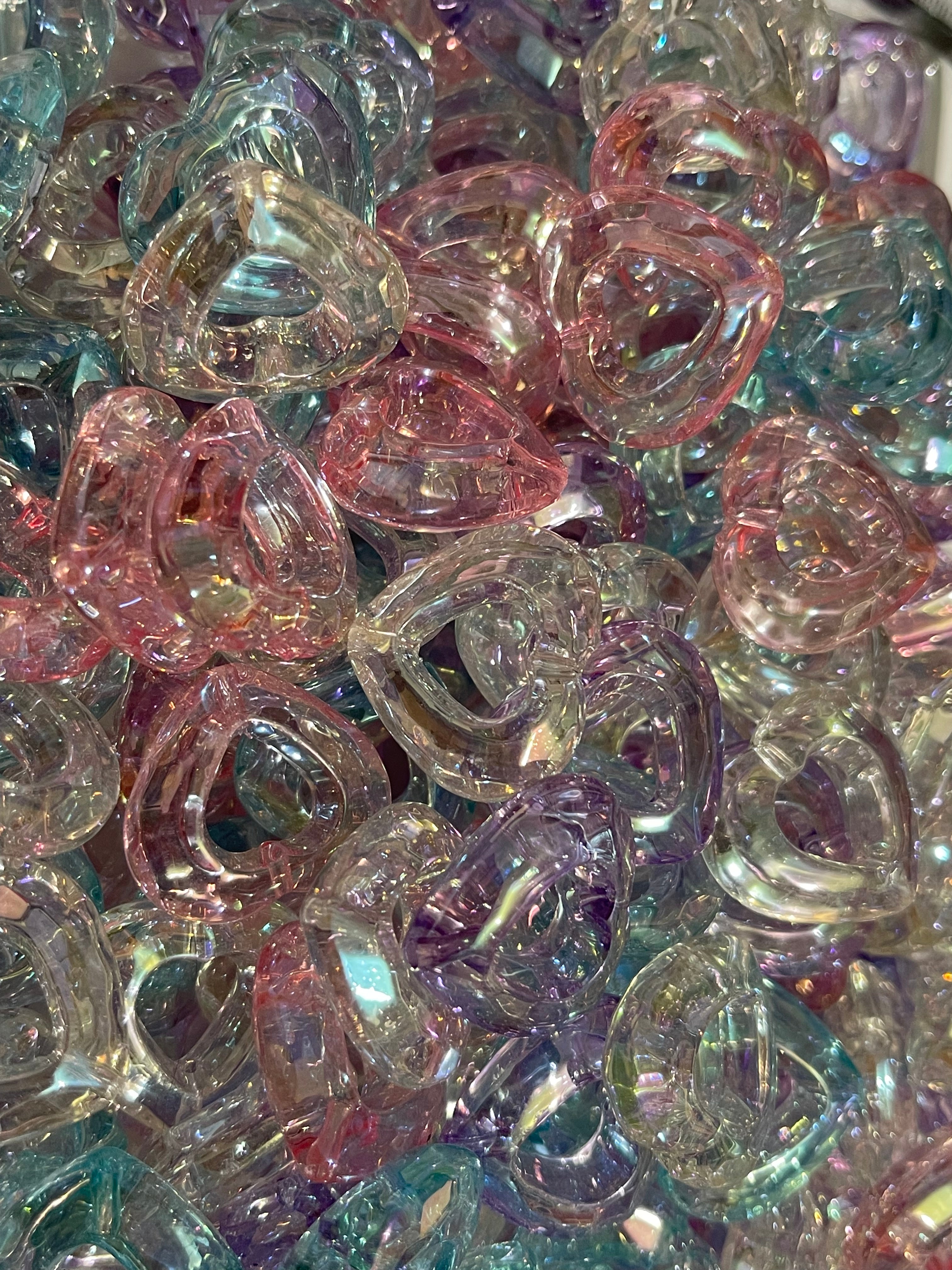 23mm Faceted Clear Heart Focal Beads Main image