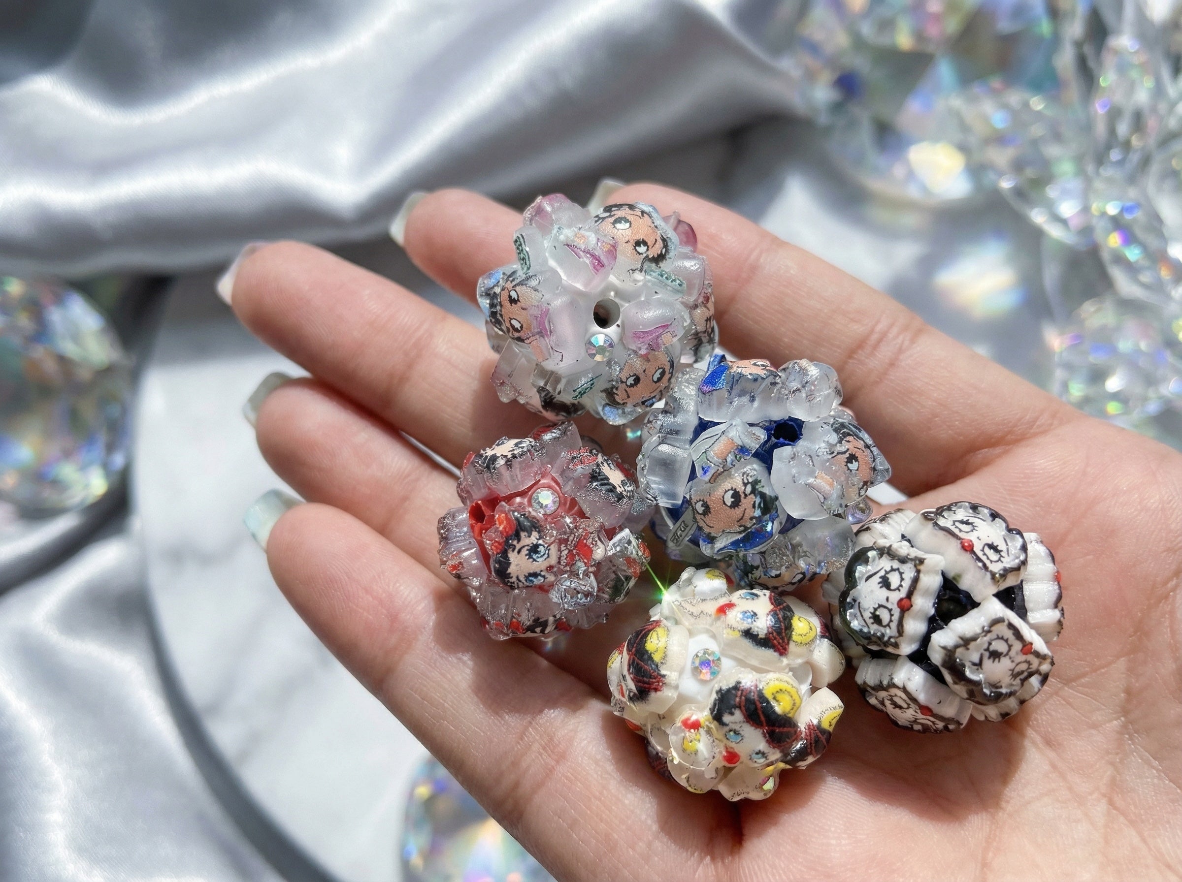 17mm Betty Boop Fancy Bead  Mix (5pcs)-AA1 Secondary image