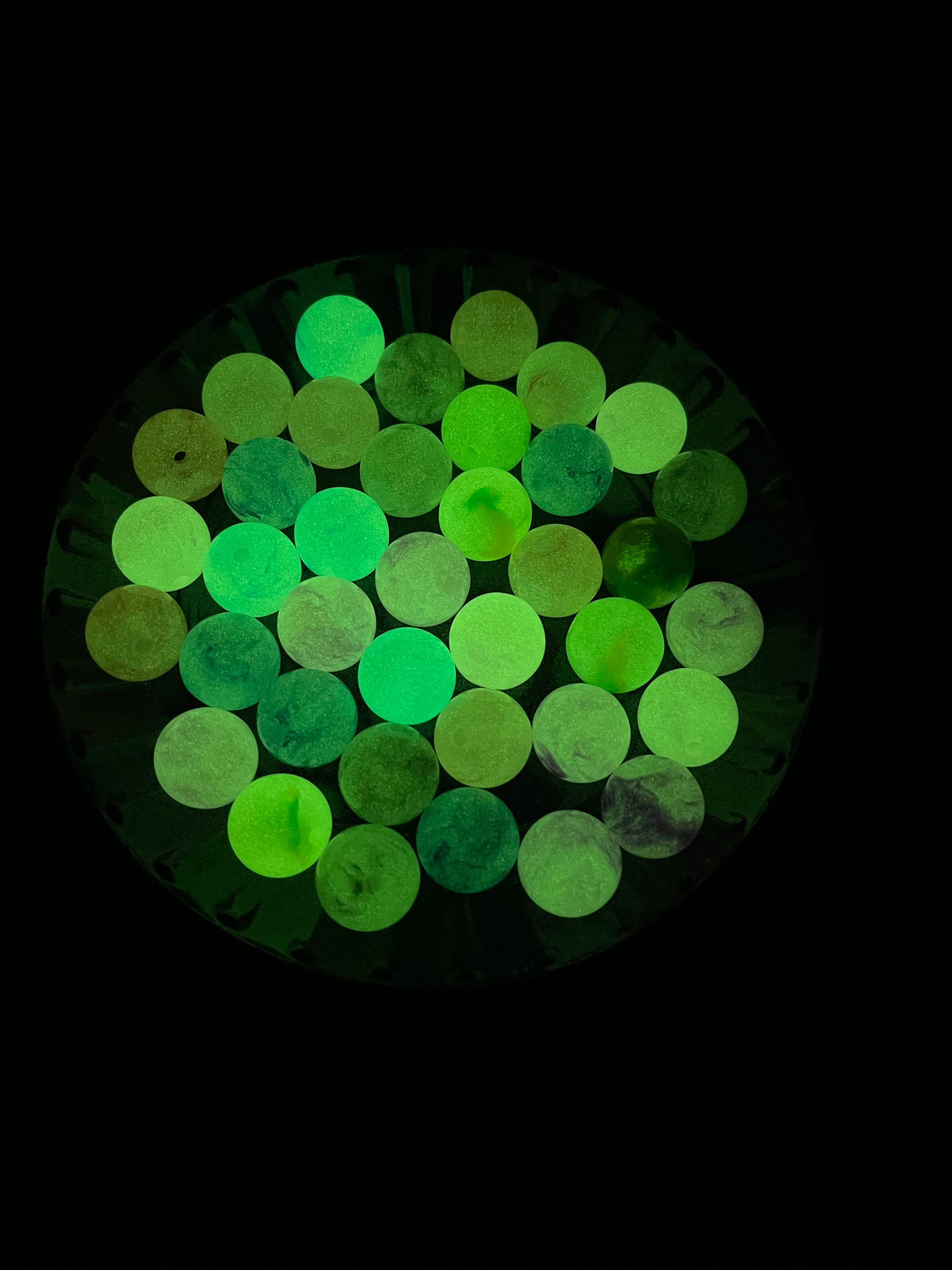 16mm Glitter Luminous Beads Mix-I8