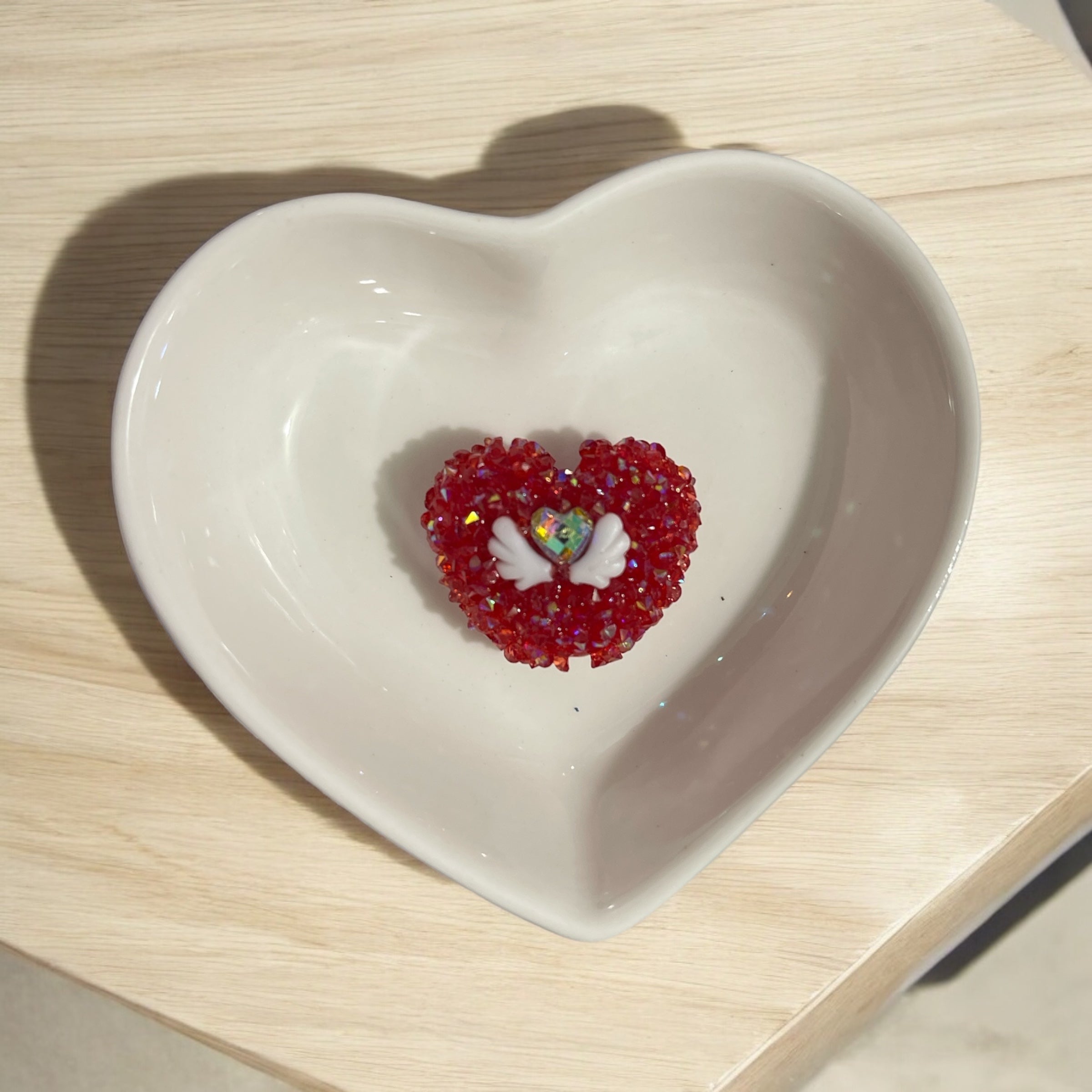 20mm Fancy Rhinestone Heart Beads Secondary image