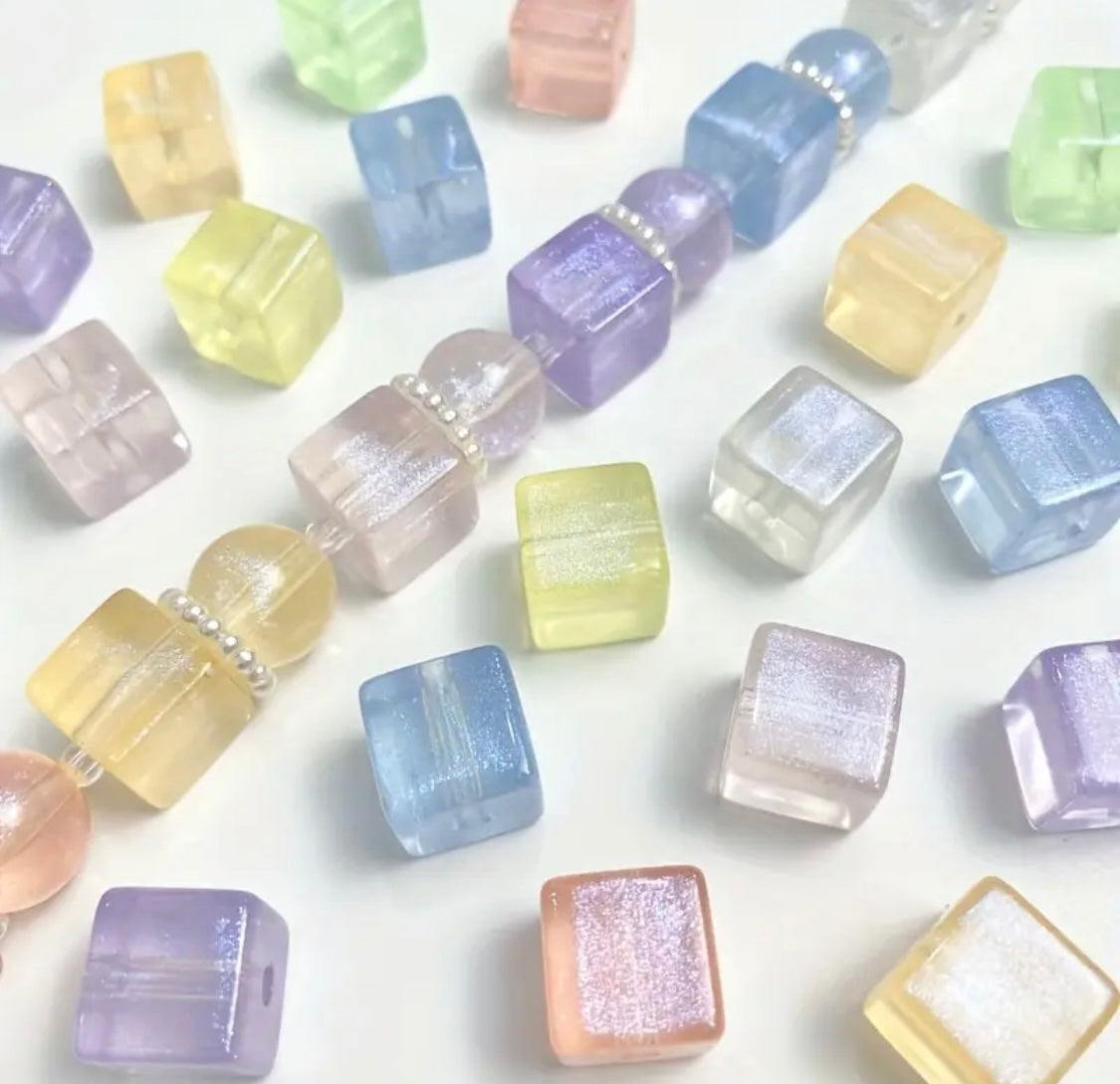 16mm Glitter Shimmer Cube Beads