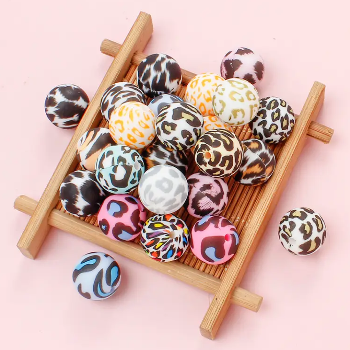14mm Animal Print Silicone Beads-W12