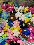 16mm Flower Power Bead Mix (20 pieces)