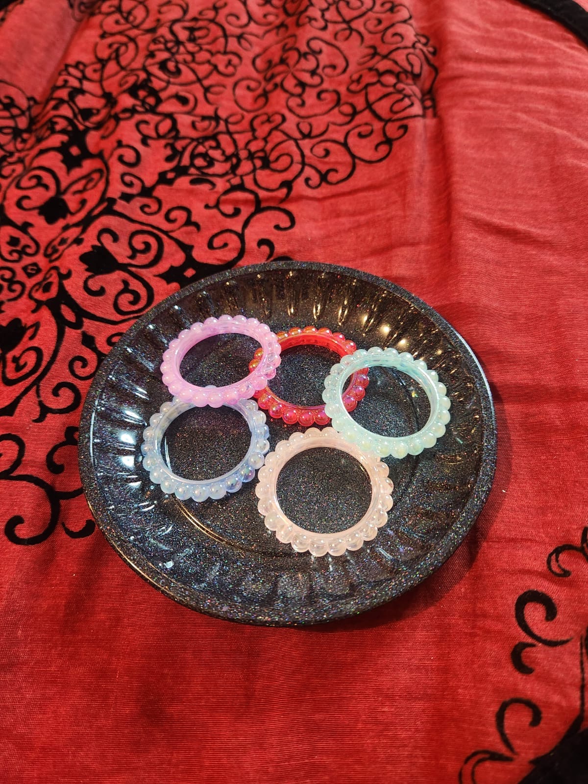 Circle Frames (Style 2) Secondary image