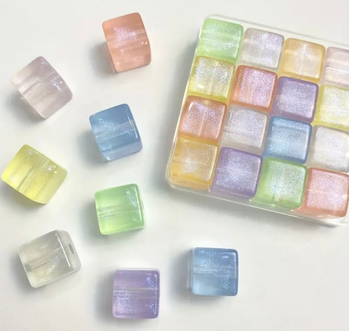 16mm Glitter Shimmer Cube Beads