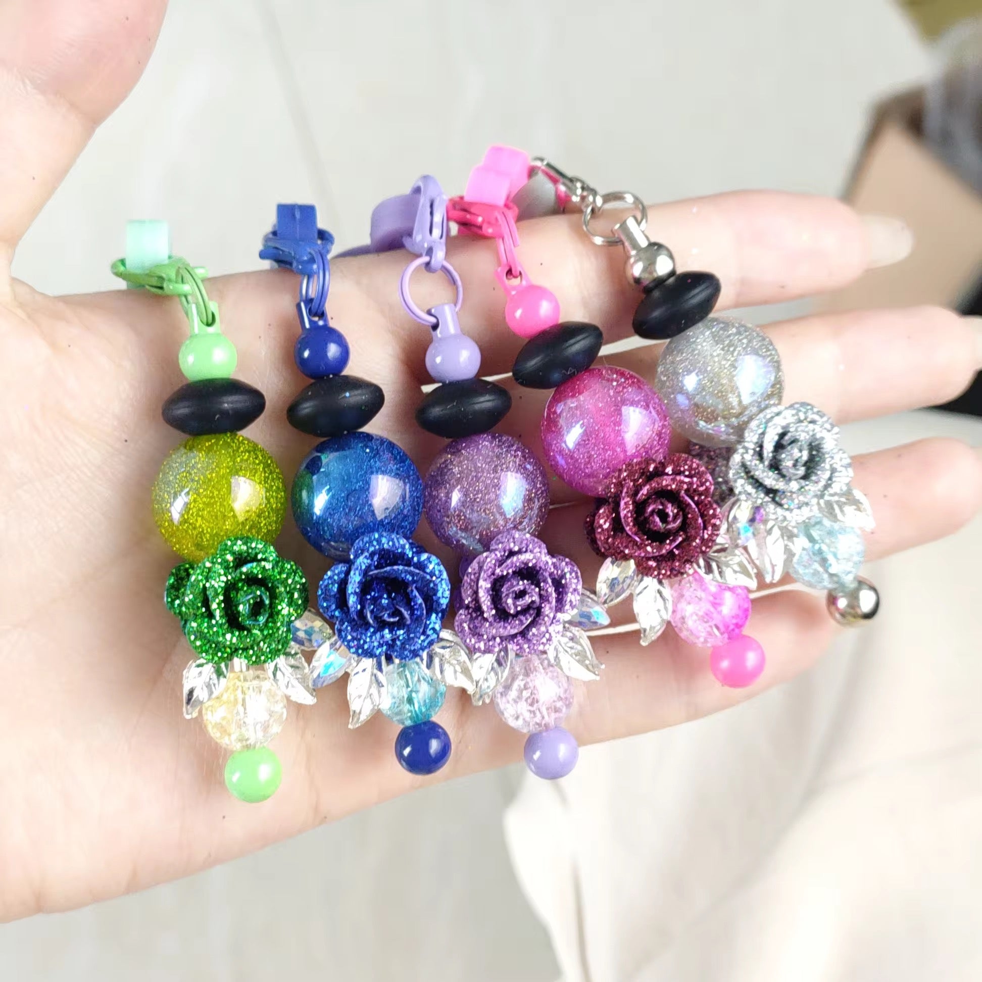 Alloy Glitter Rose Beads (5 pcs)-U15