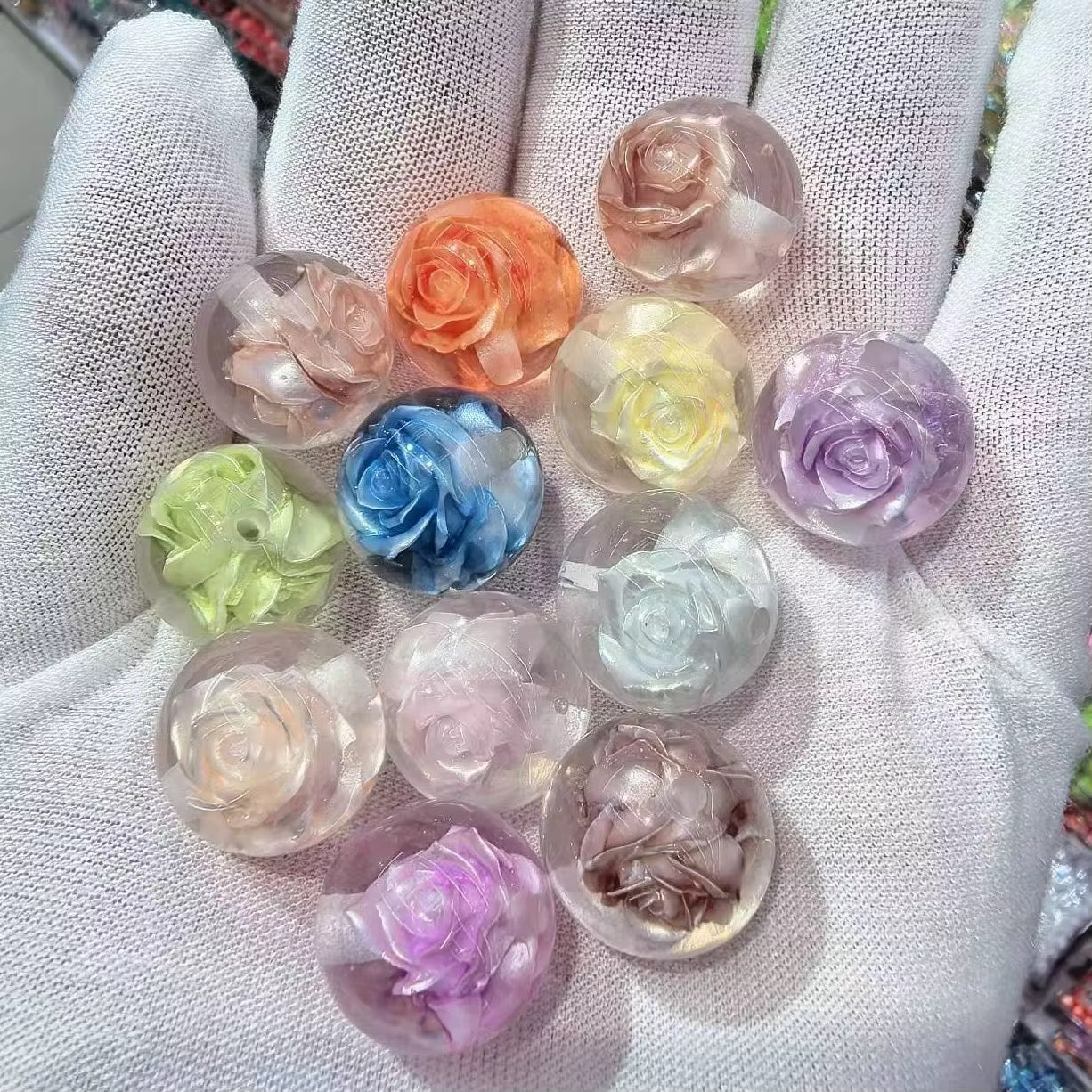 16mm Luxury Encapsuled Rose Beads-L17