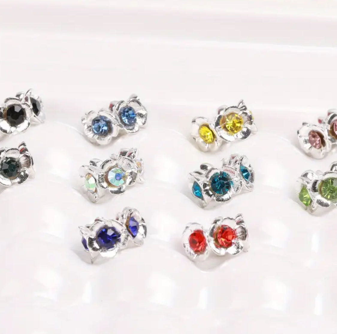 8mm Metal Rhinestone Flower Spacers