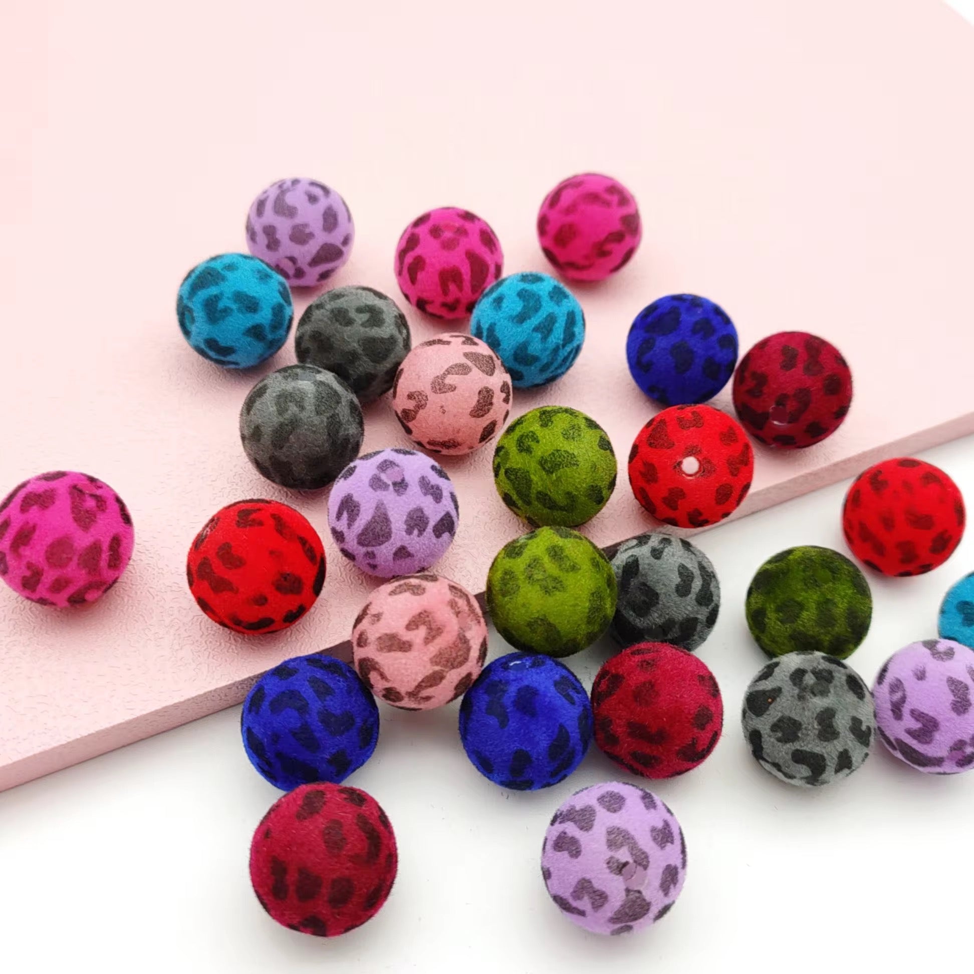 16mm Flocked Leopard Print Mix Beads (Bright Colors)-F24