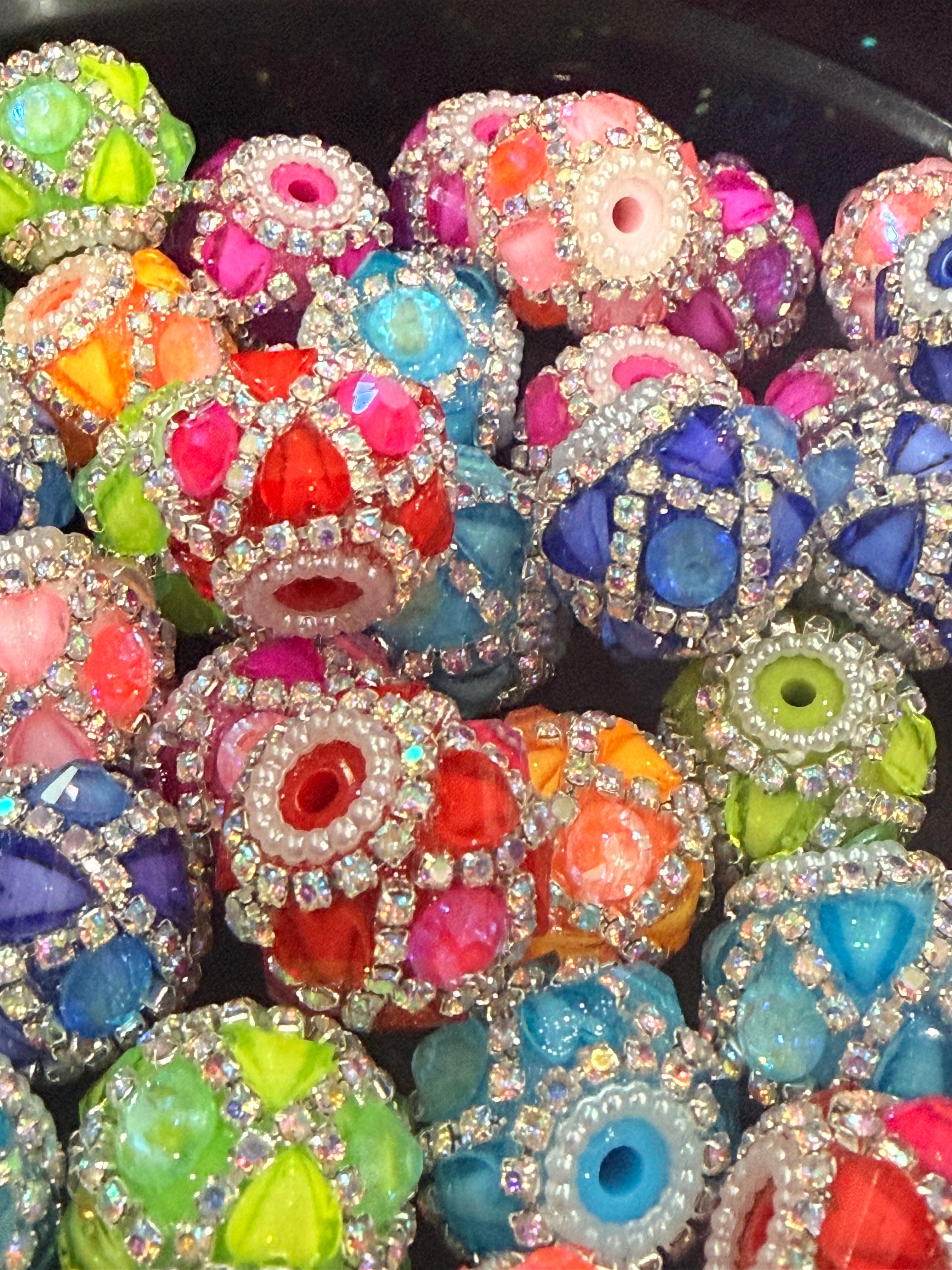 18mm  Heart and Round Crystal Fancy Beads (5pcs)