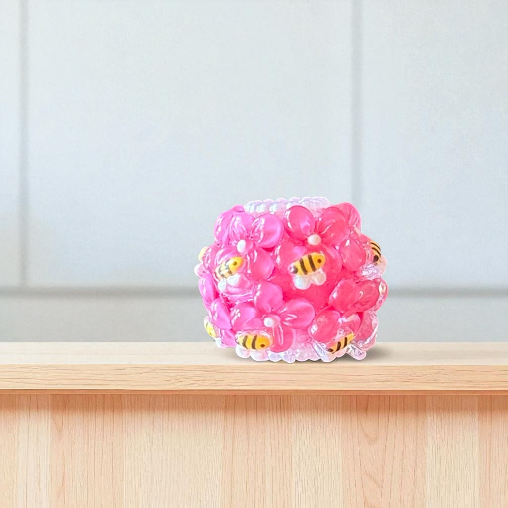 16mm Flower and Bees  Beads