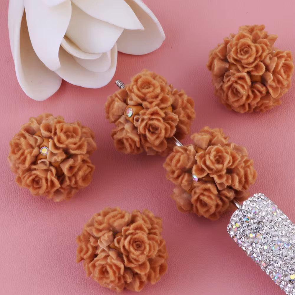 20mm Soft Fuzzy Roses Beads