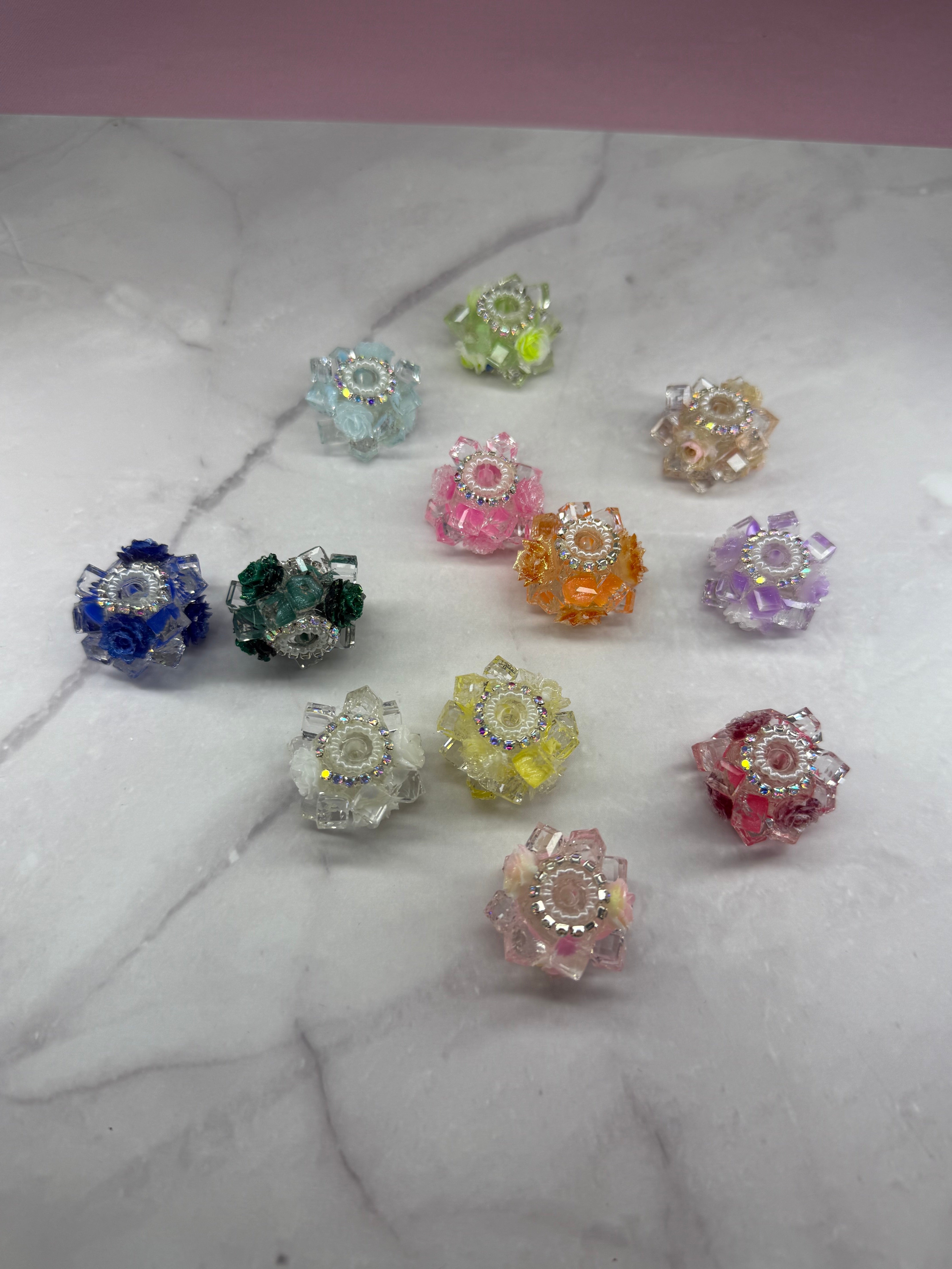 Crystal Cubes with Rhinestone and Flowers Beads Secondary image