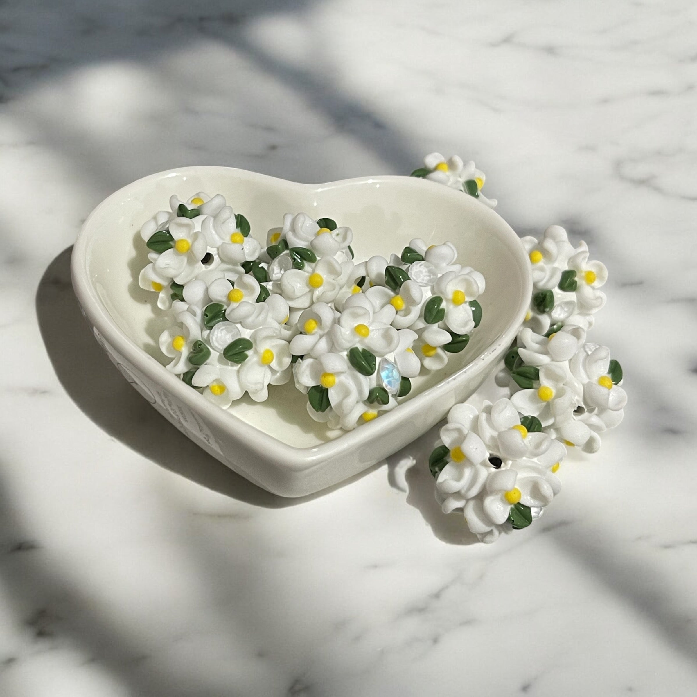 16mm Fancy Flowers and Stone Beads