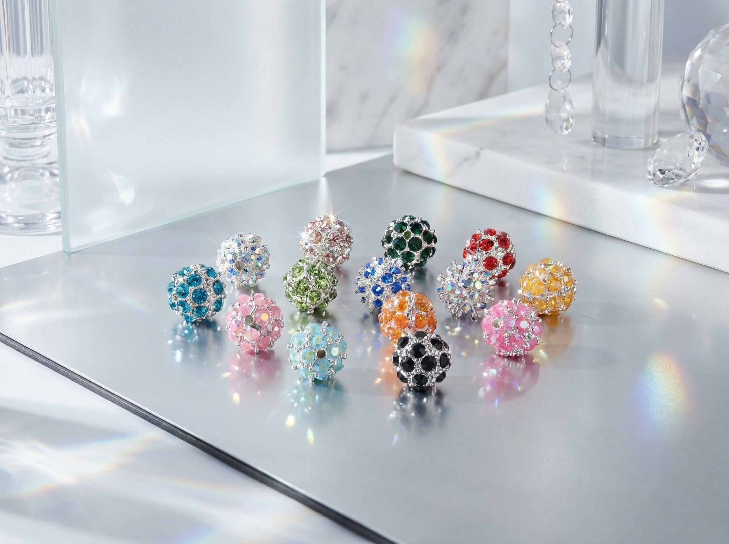 18mm Metal and Rhinestone Fancy Bead (5pcs) Secondary image