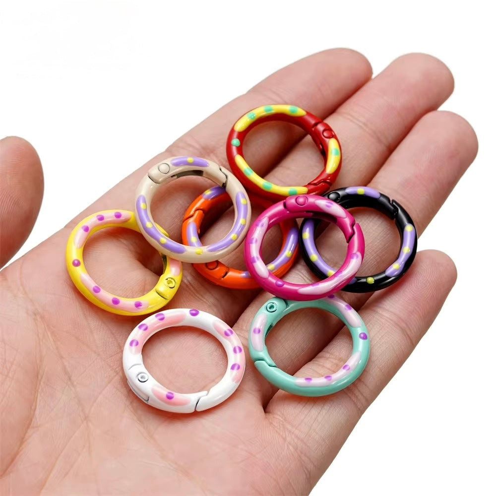 Hand PaintedMetal Round Buckle Keyring (20pcs)