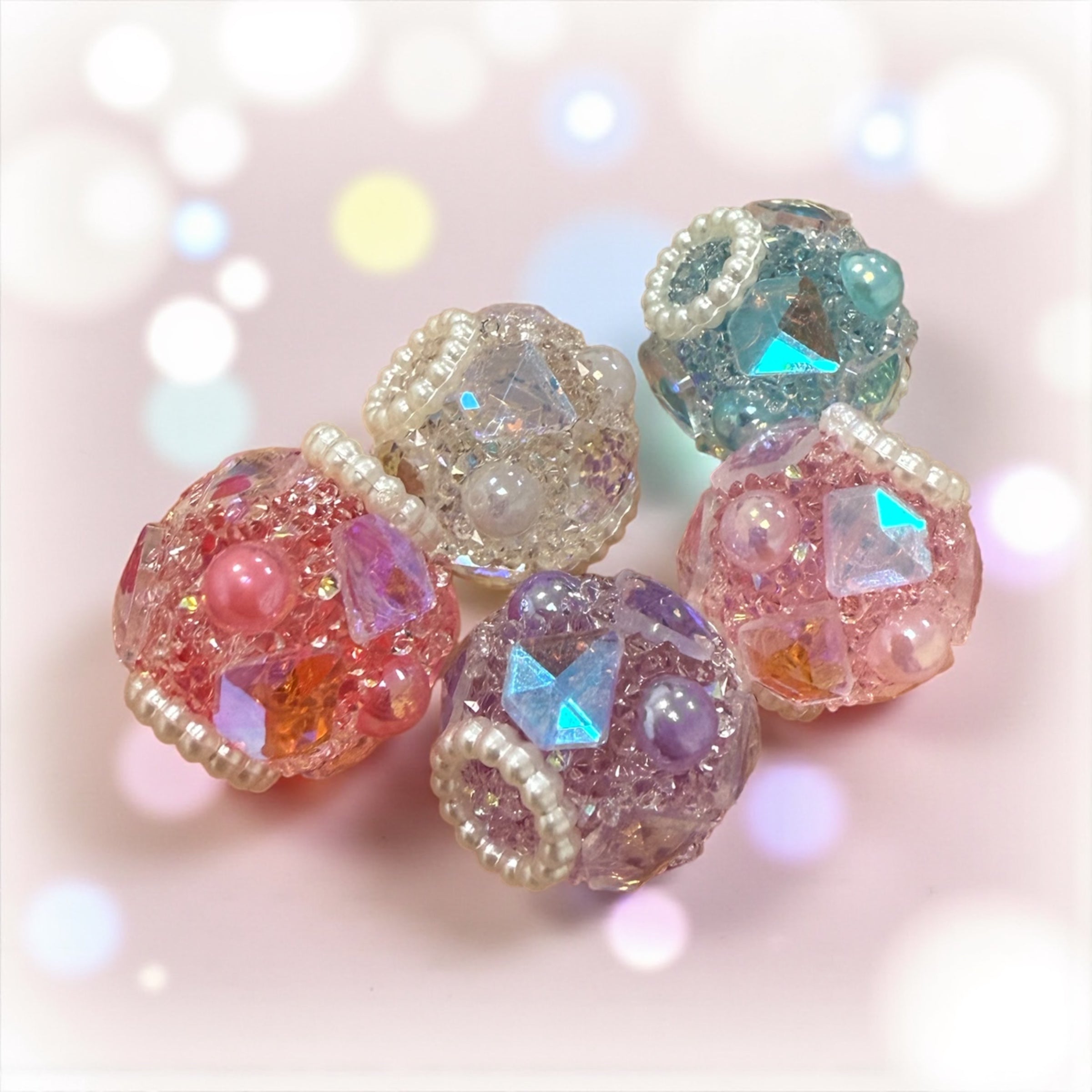 16mm Sugar and Diamonds Beads (5pcs) Main image