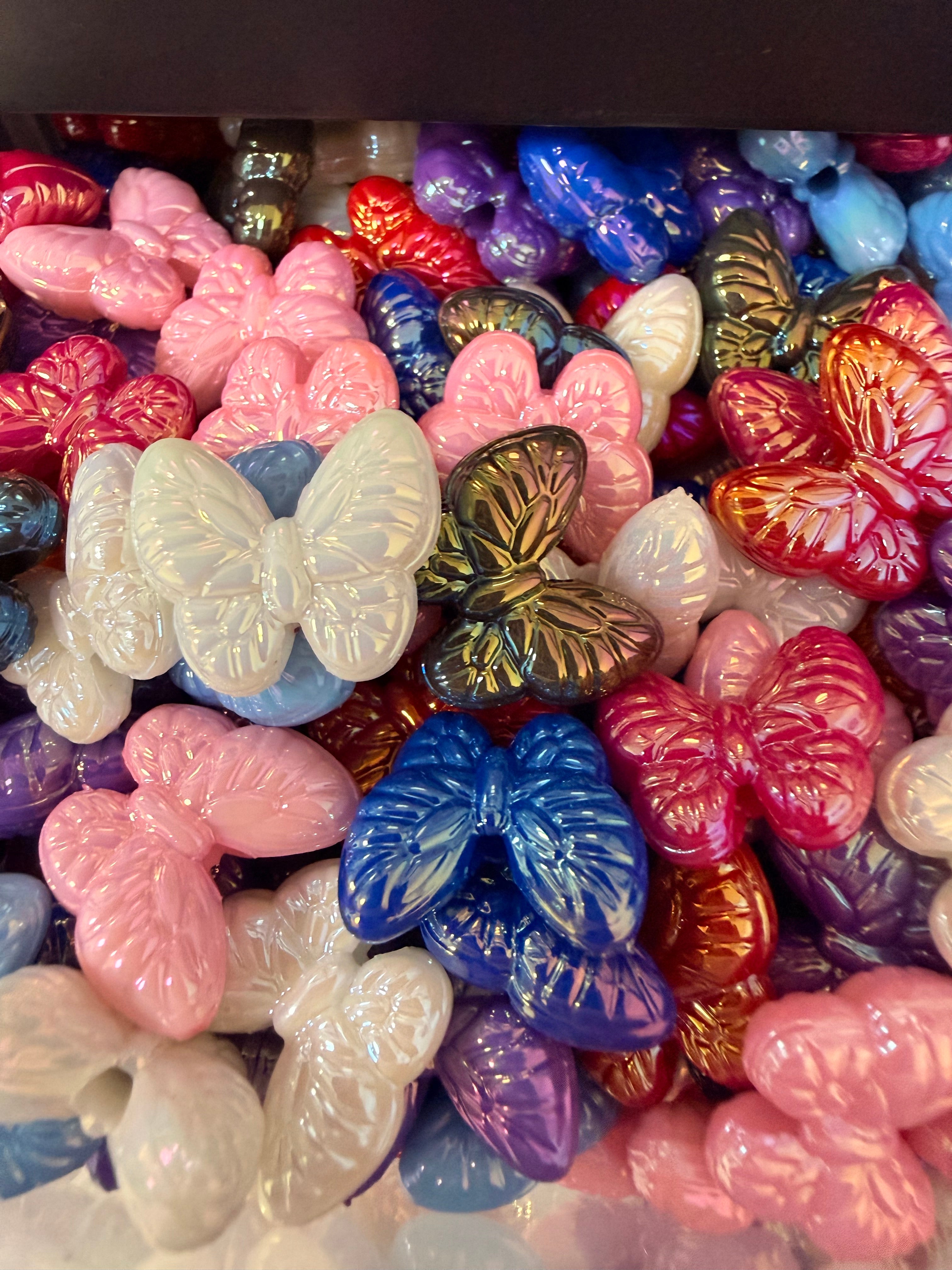 16mm Chubby Butterfly Beads Mix-Y7 Secondary image