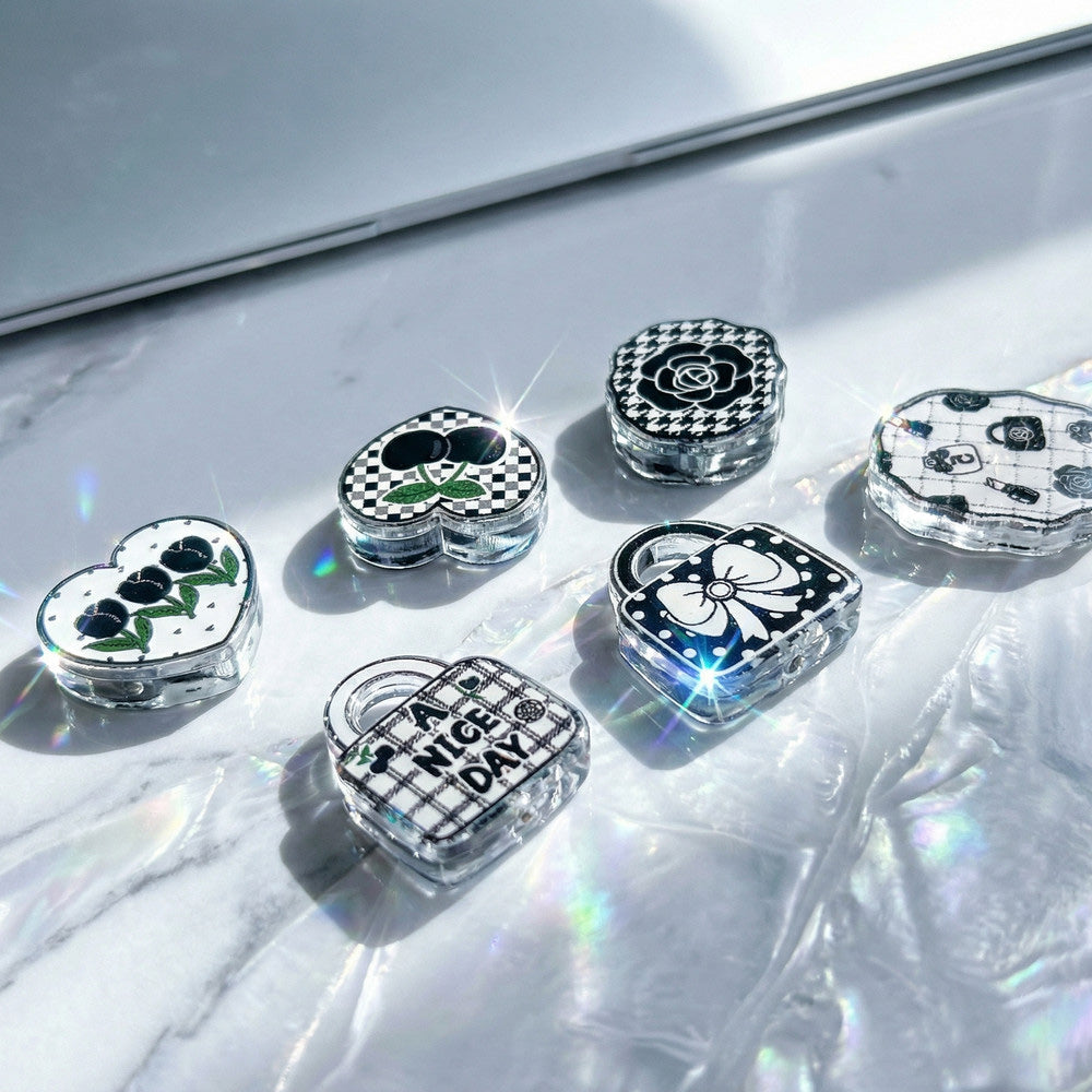 Black and White Designer Focal Acrylic Beads Main image