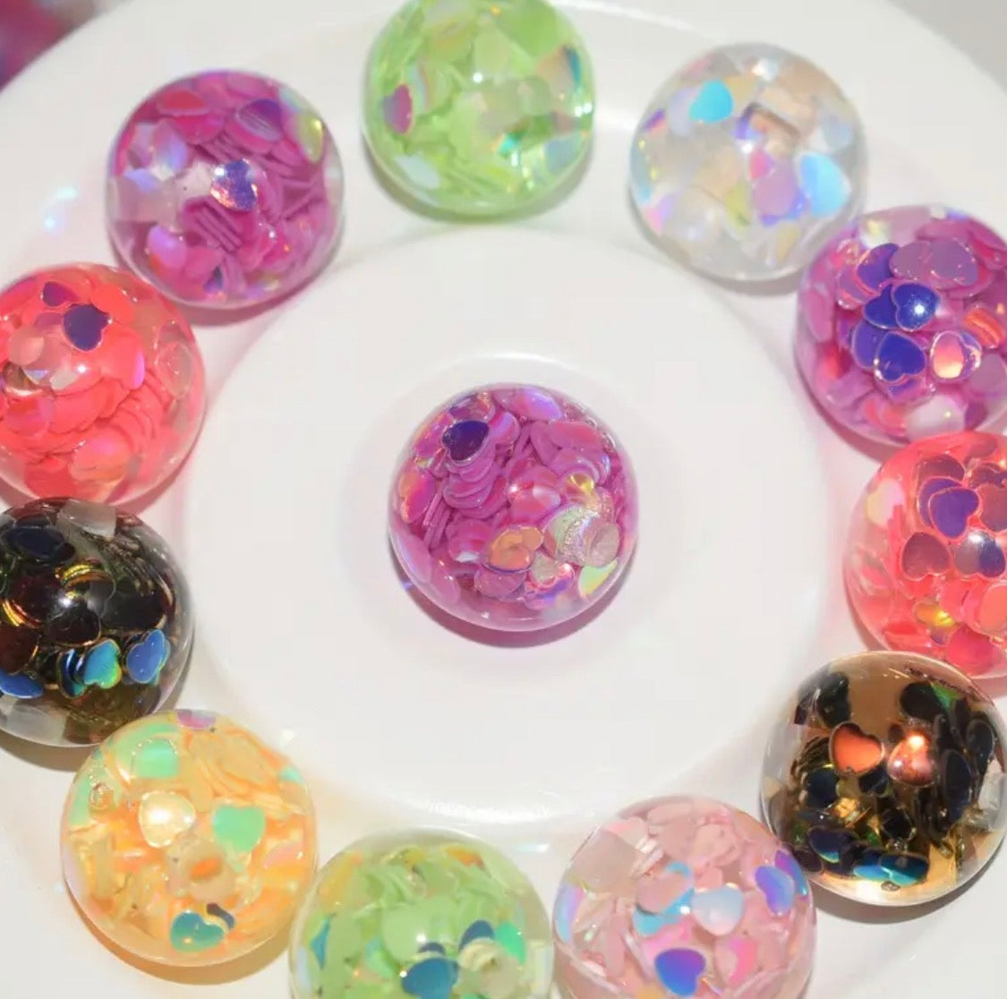 16mm UV Coating Multi-Color Shiny Heart Flakes Inside Round Acrylic Beads-A1
