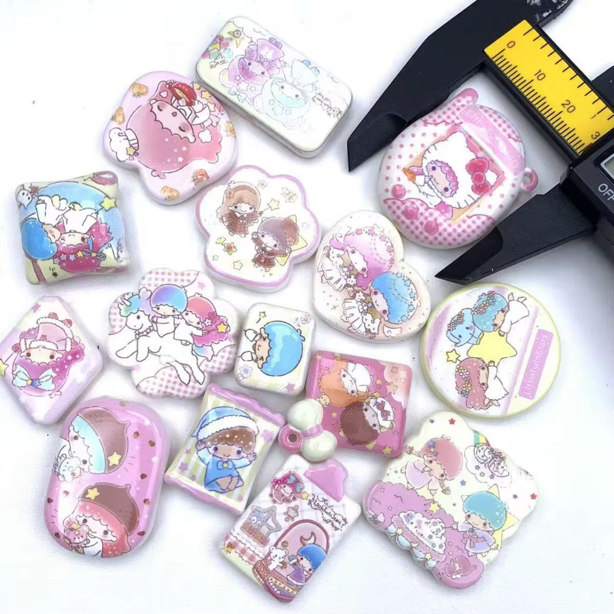 Twinstar Acrylic Shaped Beads-DD7 Secondary image