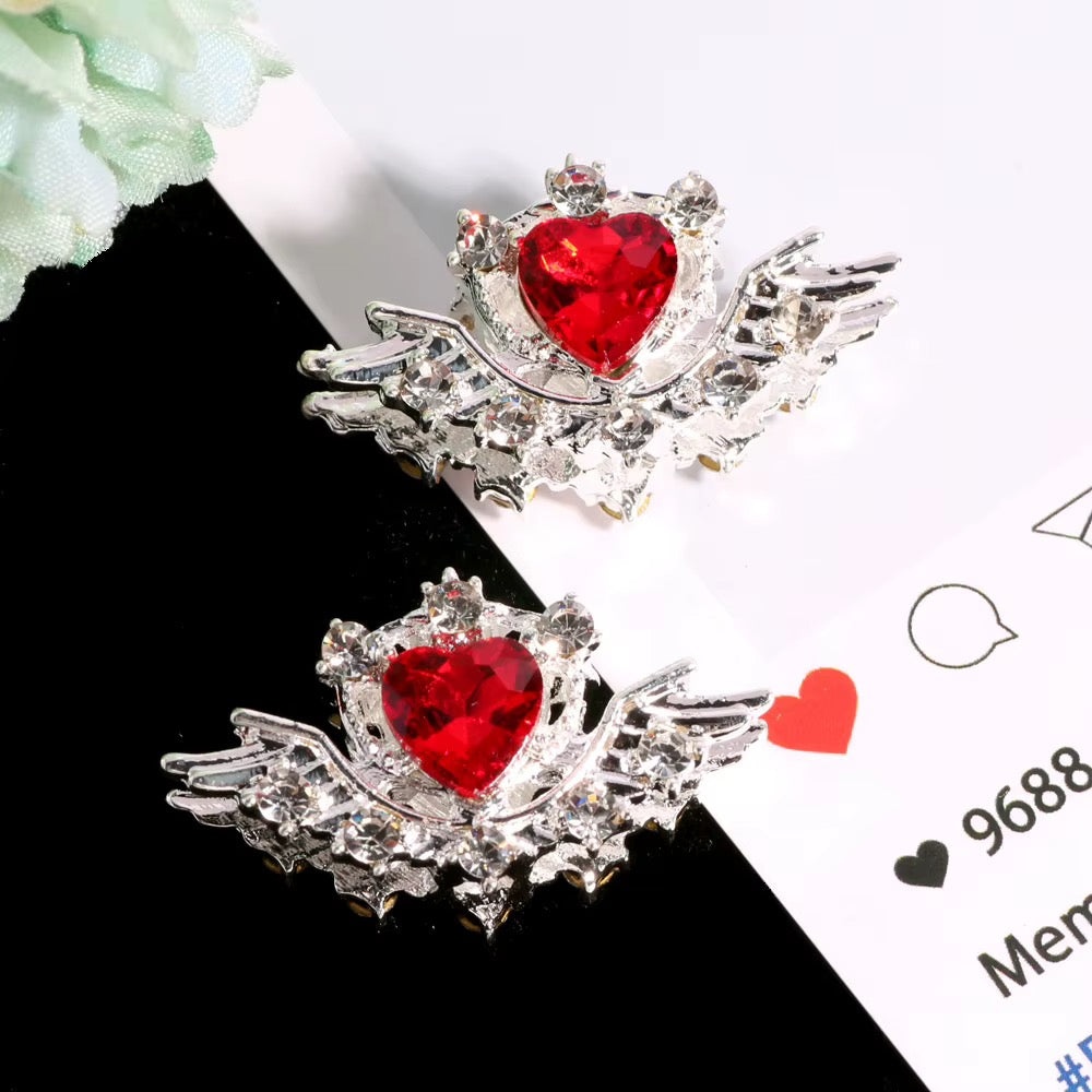 Rhinestone Metal Alloy Heart and Wings-U10