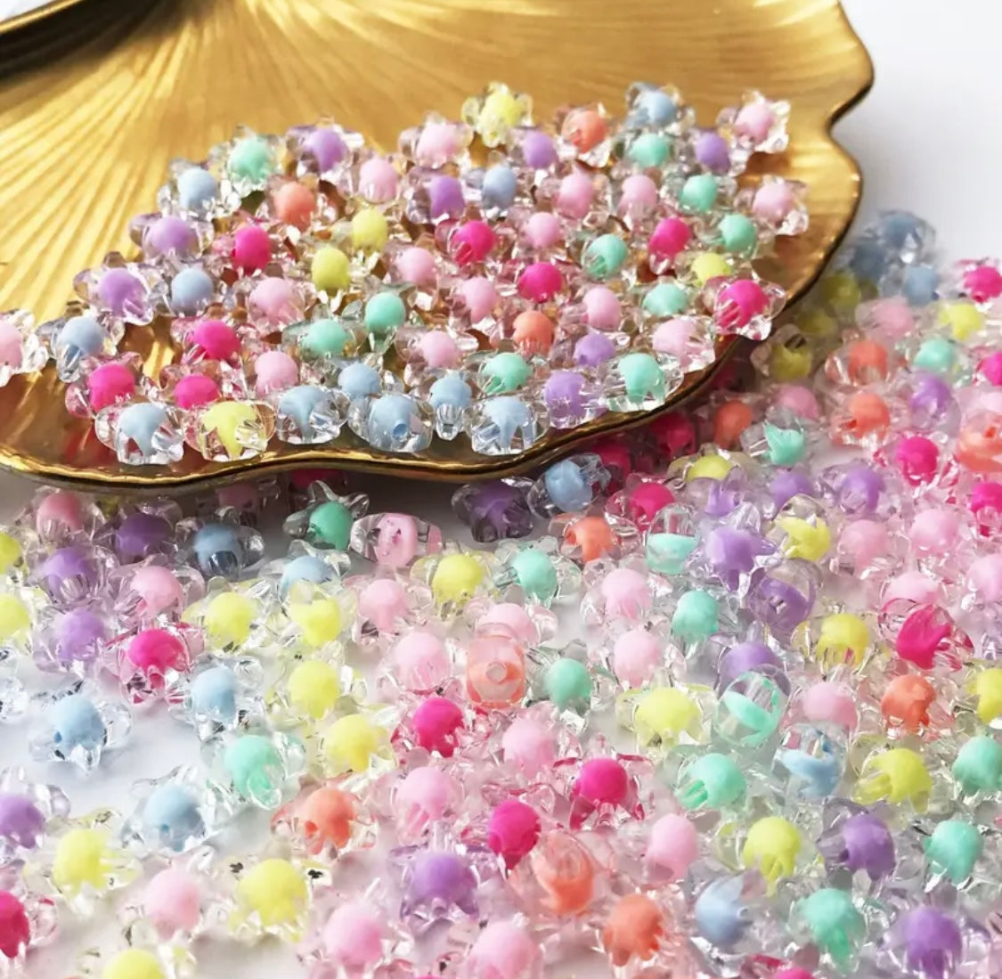 15mm Clear Double Layered Star Bead Mix