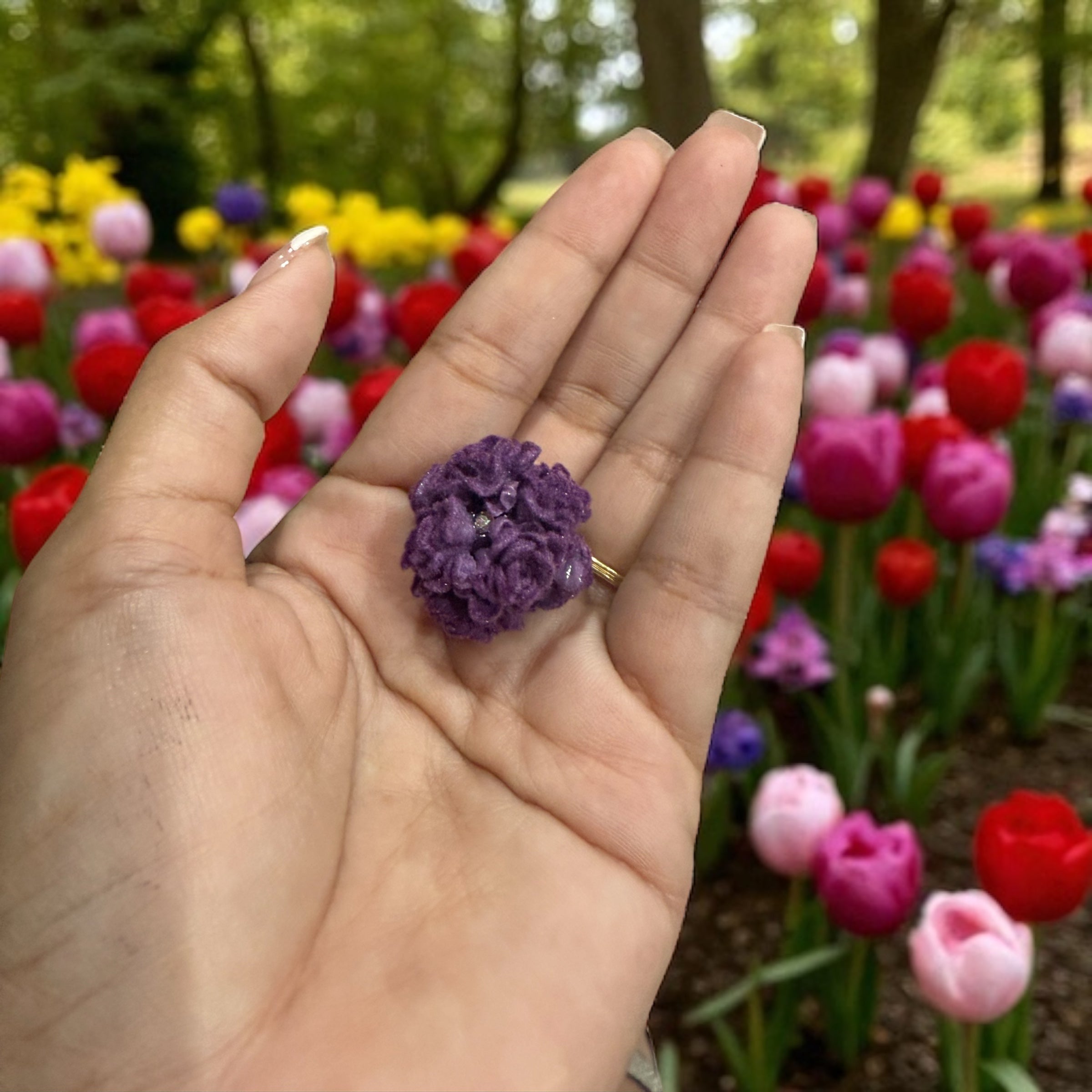 20mm Soft Fuzzy Roses Beads