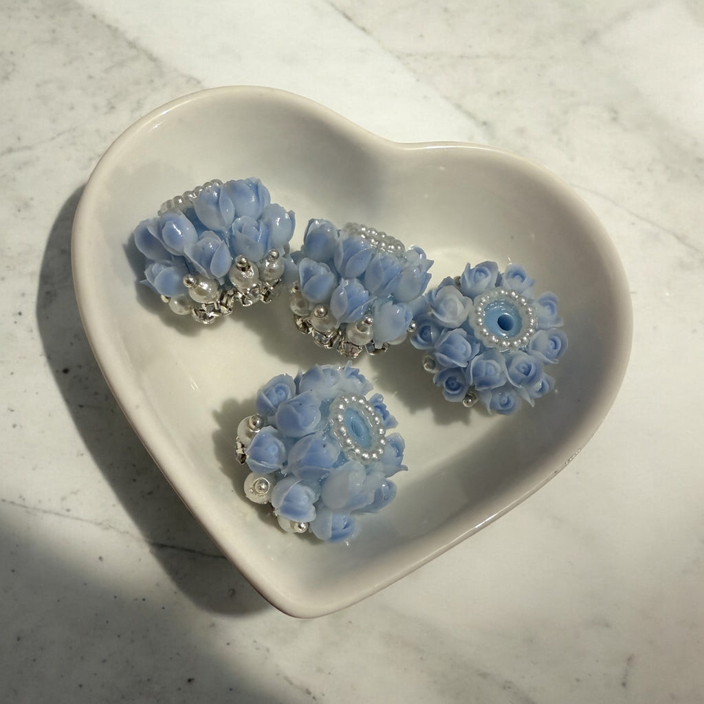 16mm Tulip Bouquet Fancy Beads-T22