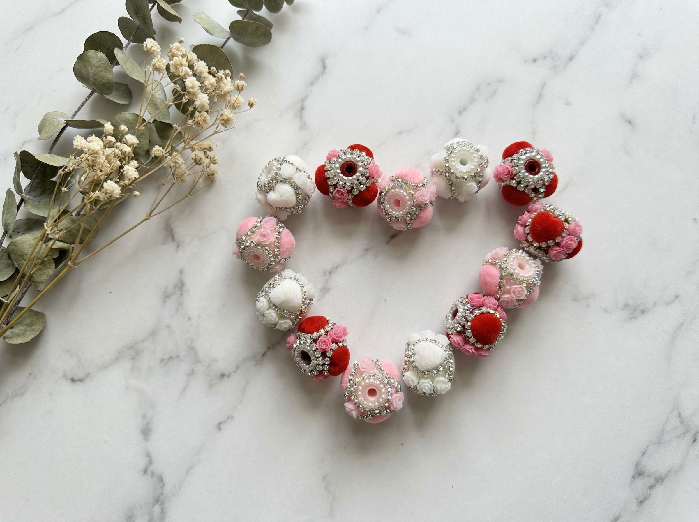 17mm Flocked Hearts and RhinestoneFancy Bead Mix Main image