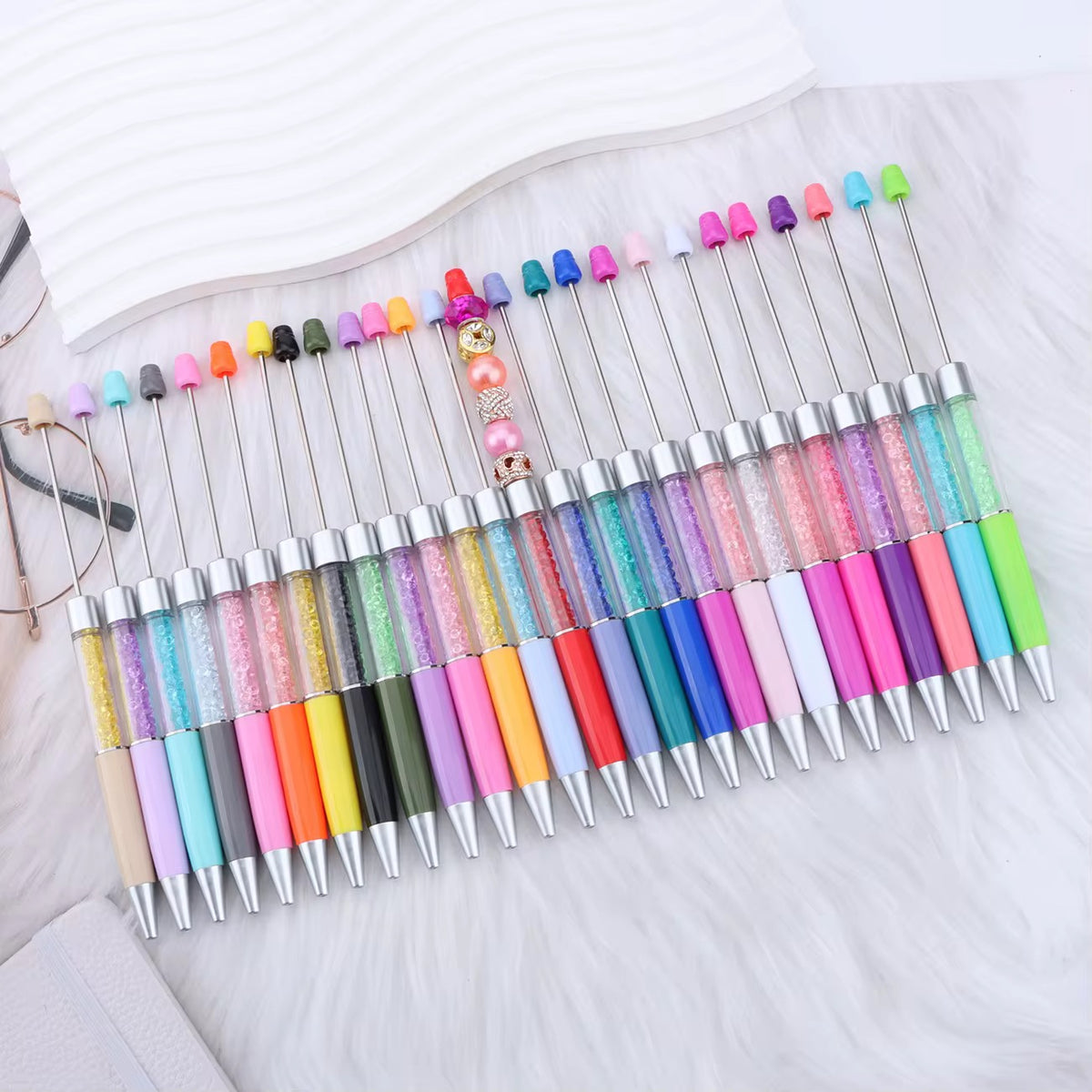 Pre-Filled Shaker/Snowglobe beadable pens Main image