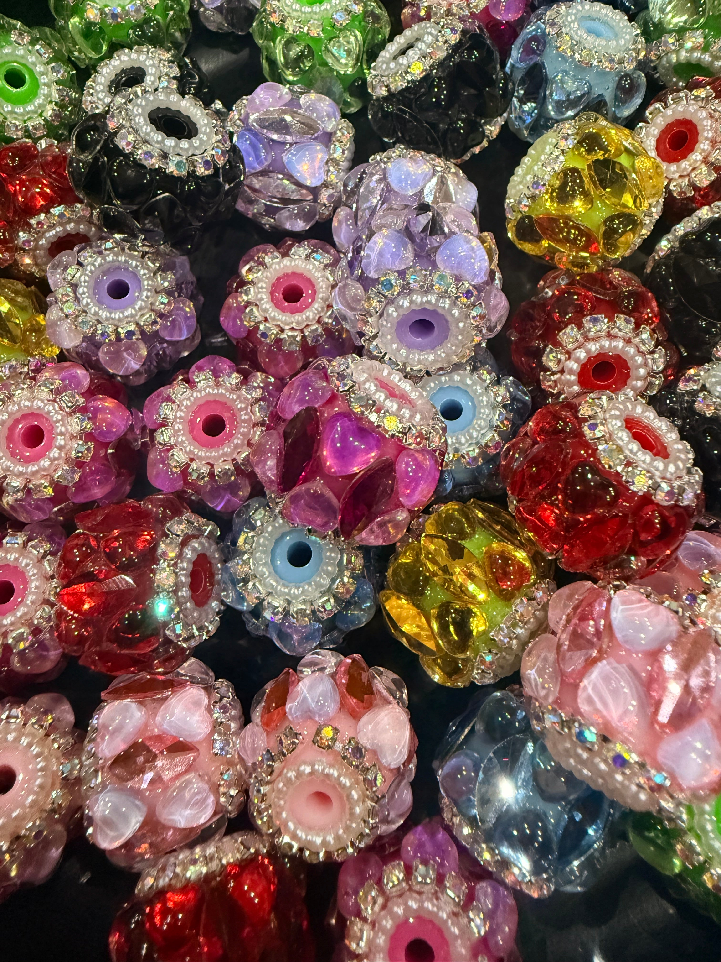 18mm Oval and Hearts Cristal Rhinestone Beads (5pcs)