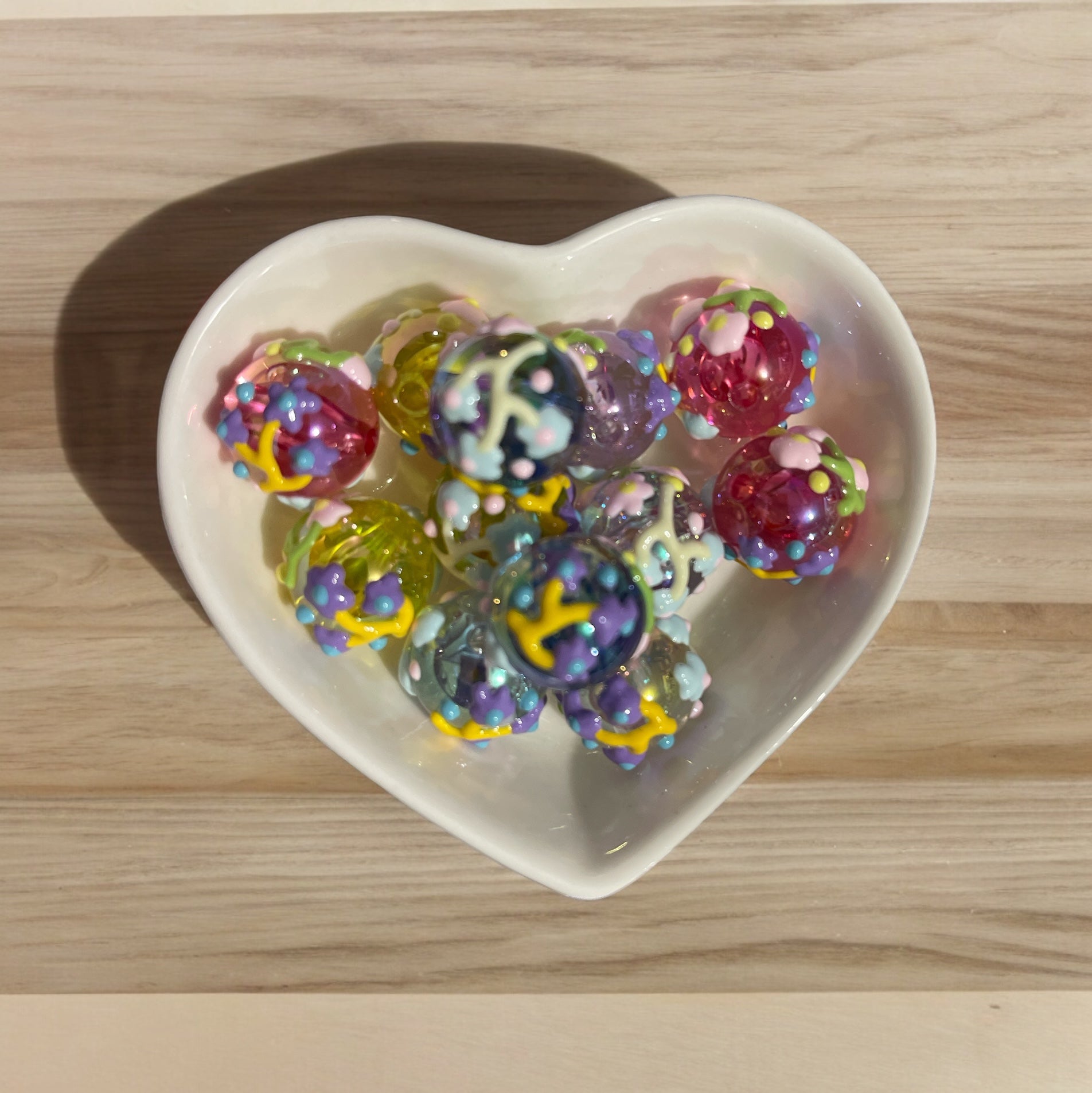 16mm Handpainted Flower Beads Mix-B15 Main image